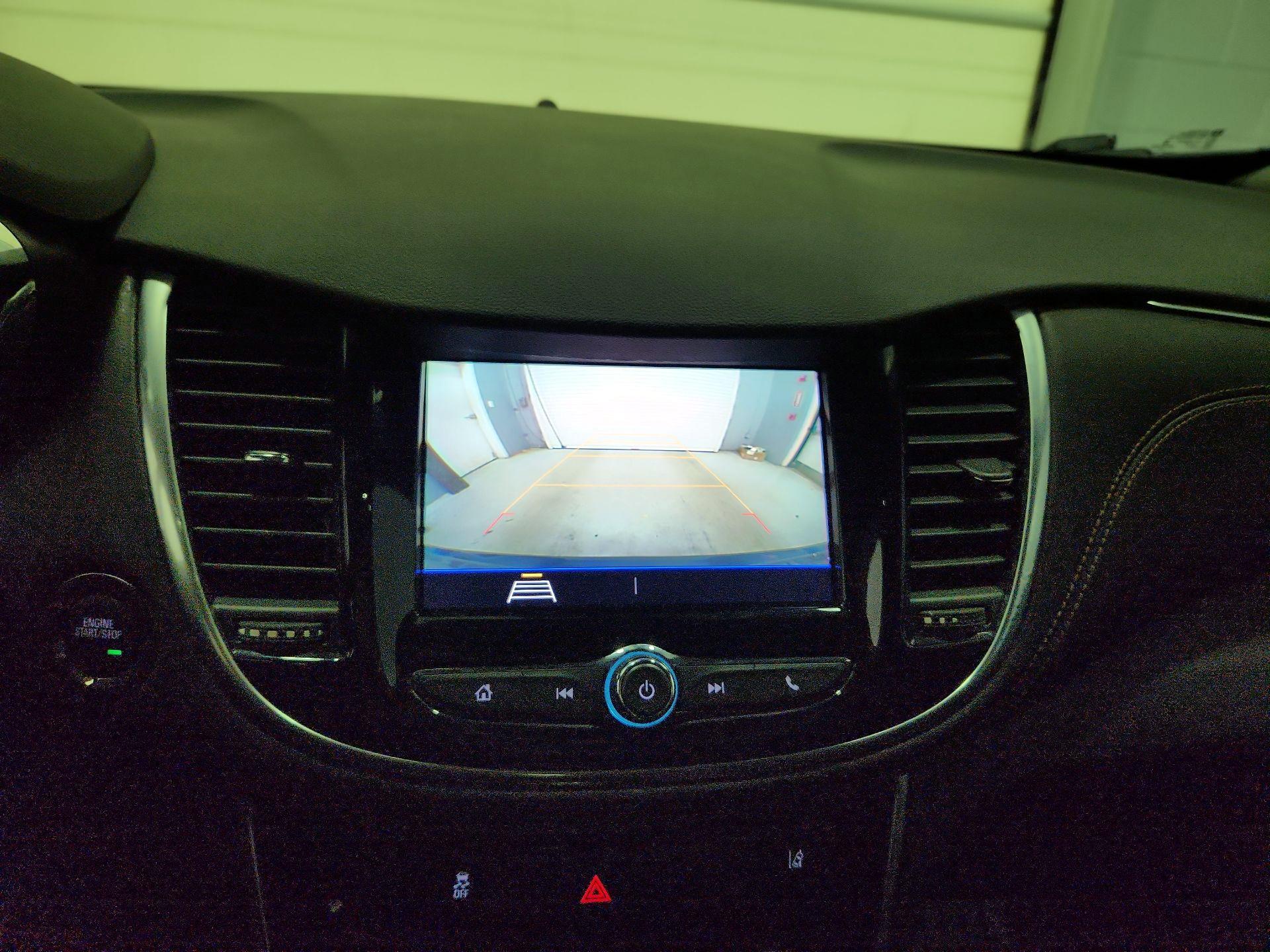 Thumbnail: 2020 Chevrolet Trax - 14