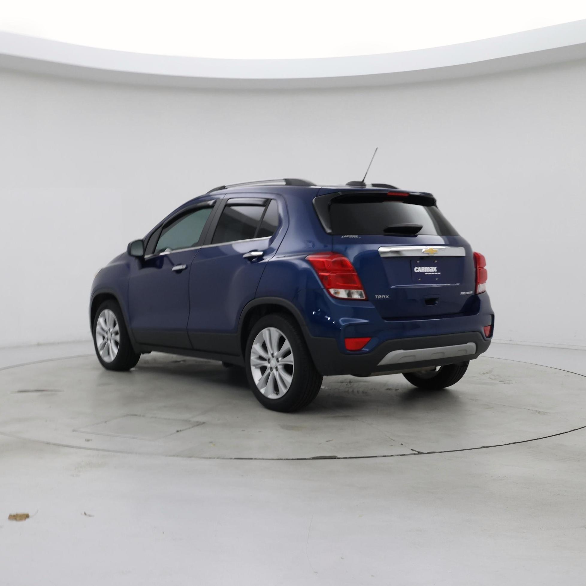 Thumbnail: 2020 Chevrolet Trax - 2