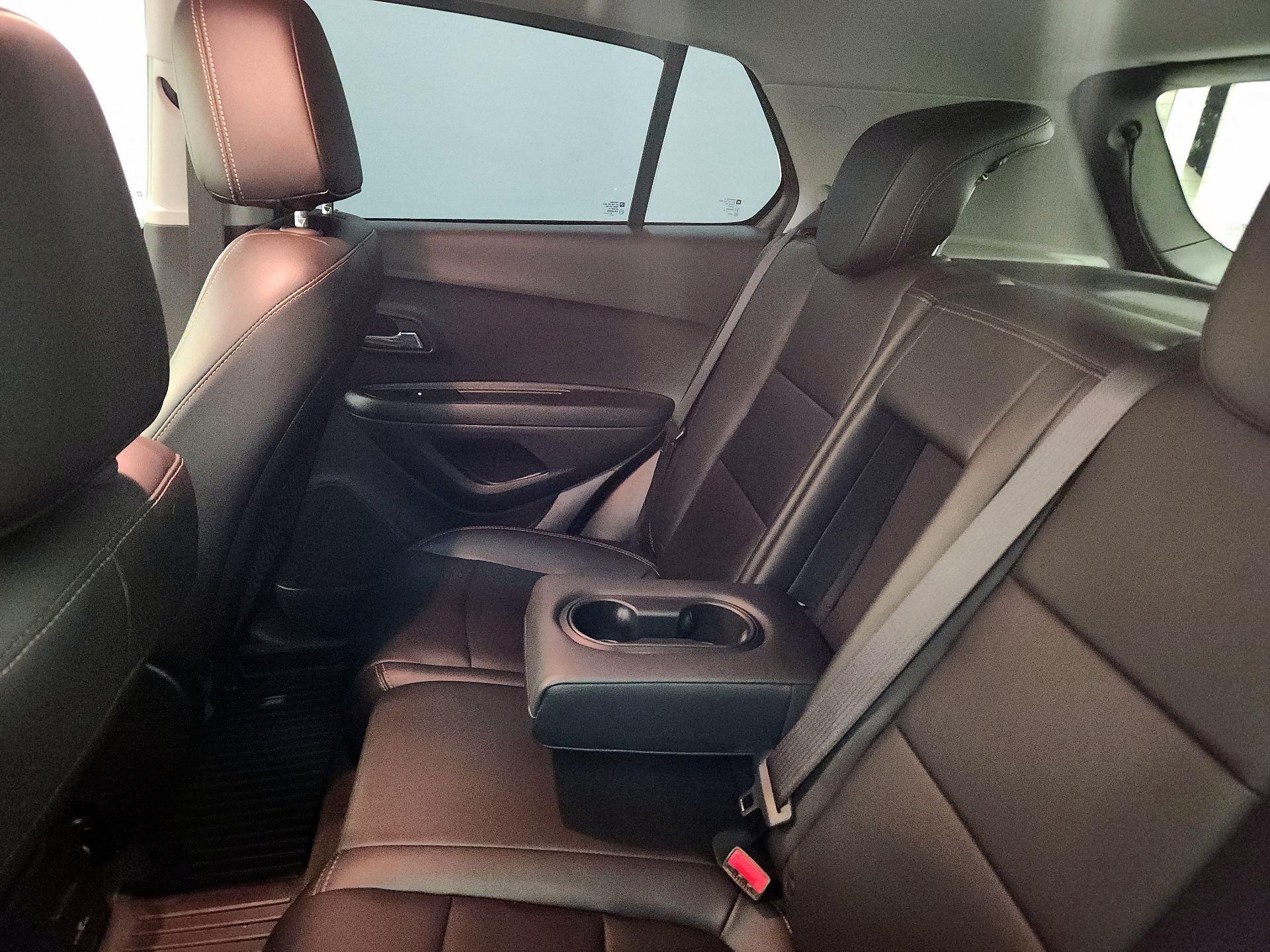 Thumbnail: 2020 Chevrolet Trax - 19