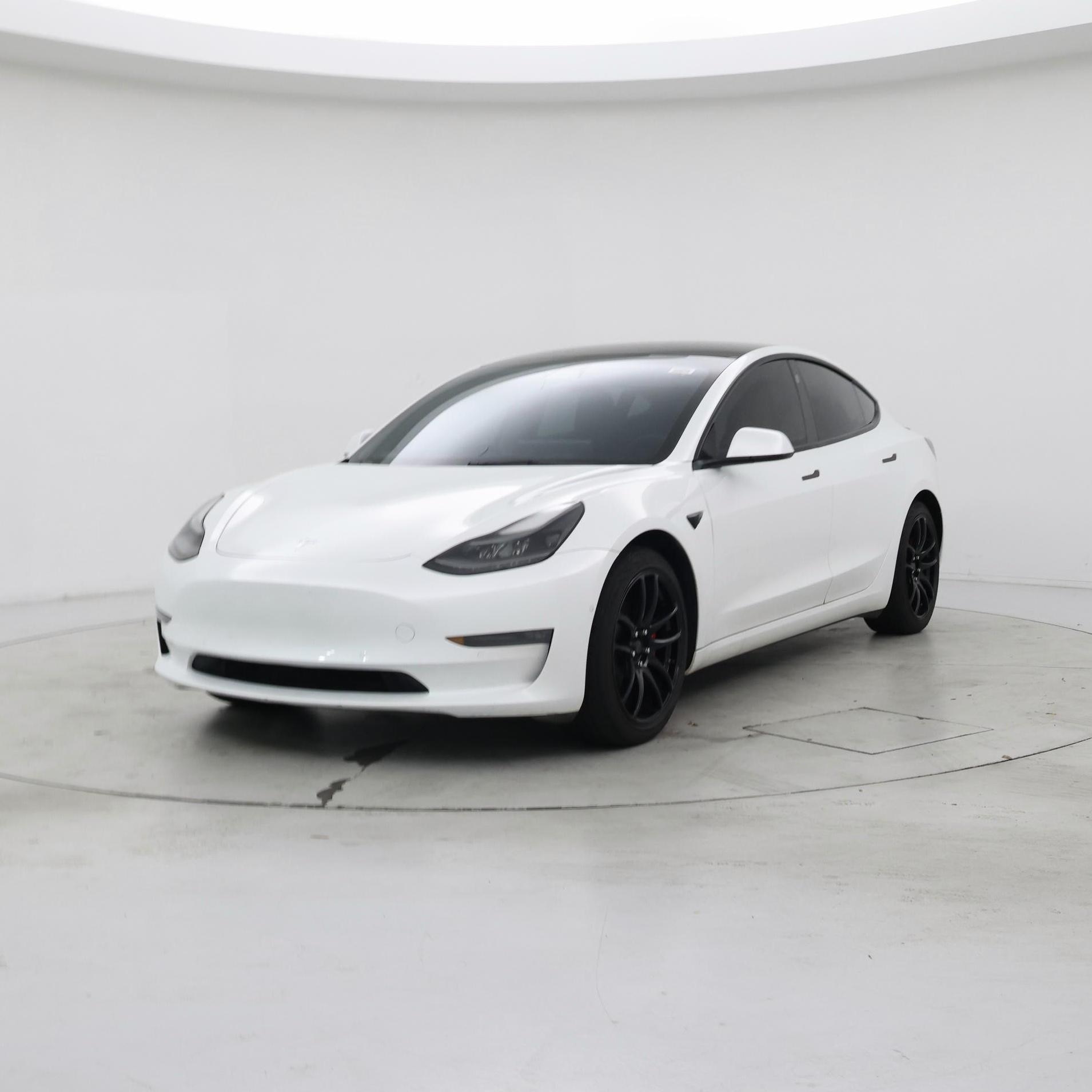 Thumbnail: 2022 Tesla Model 3 - 4