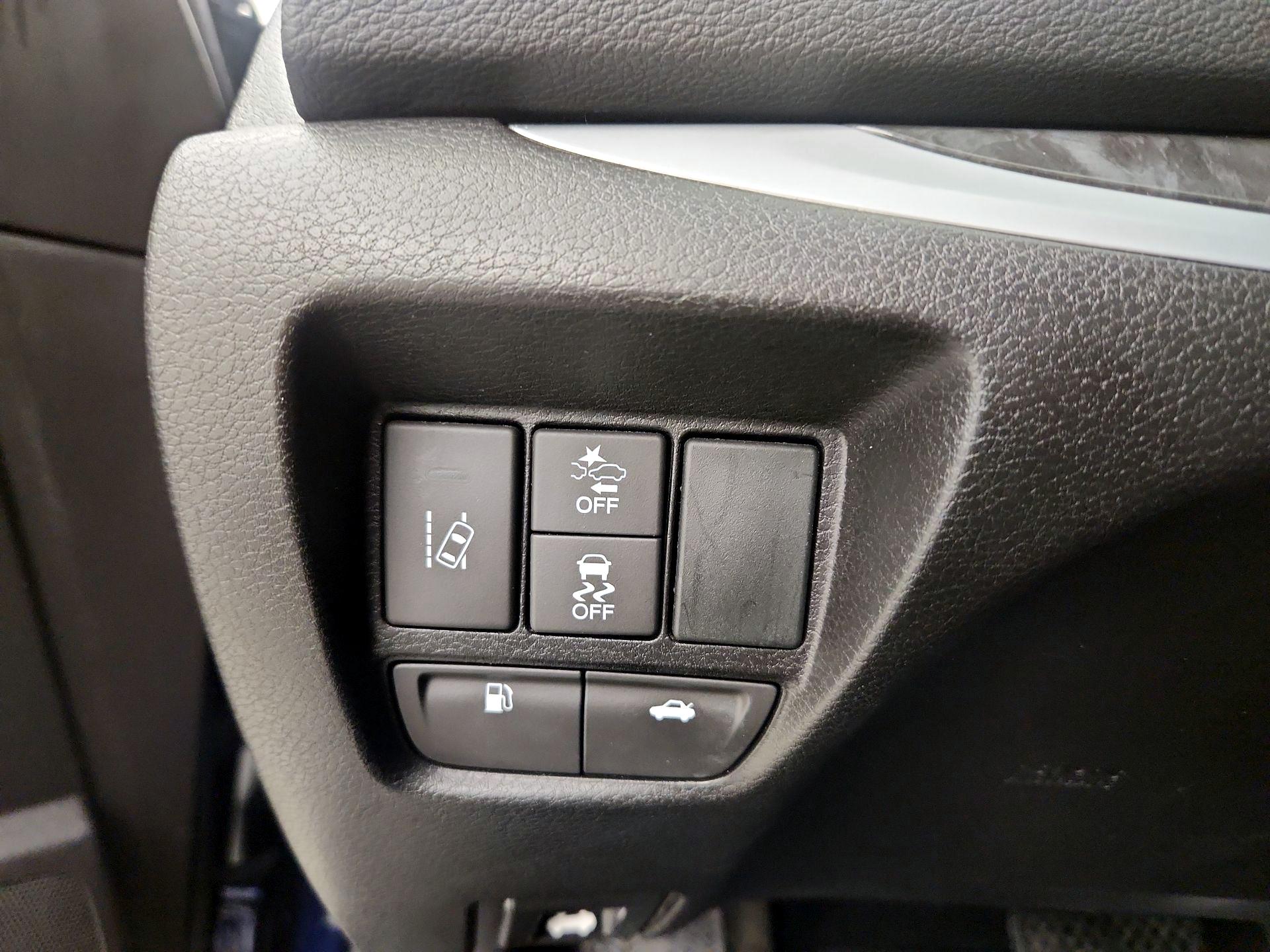 Thumbnail: 2018 Acura TLX - 13