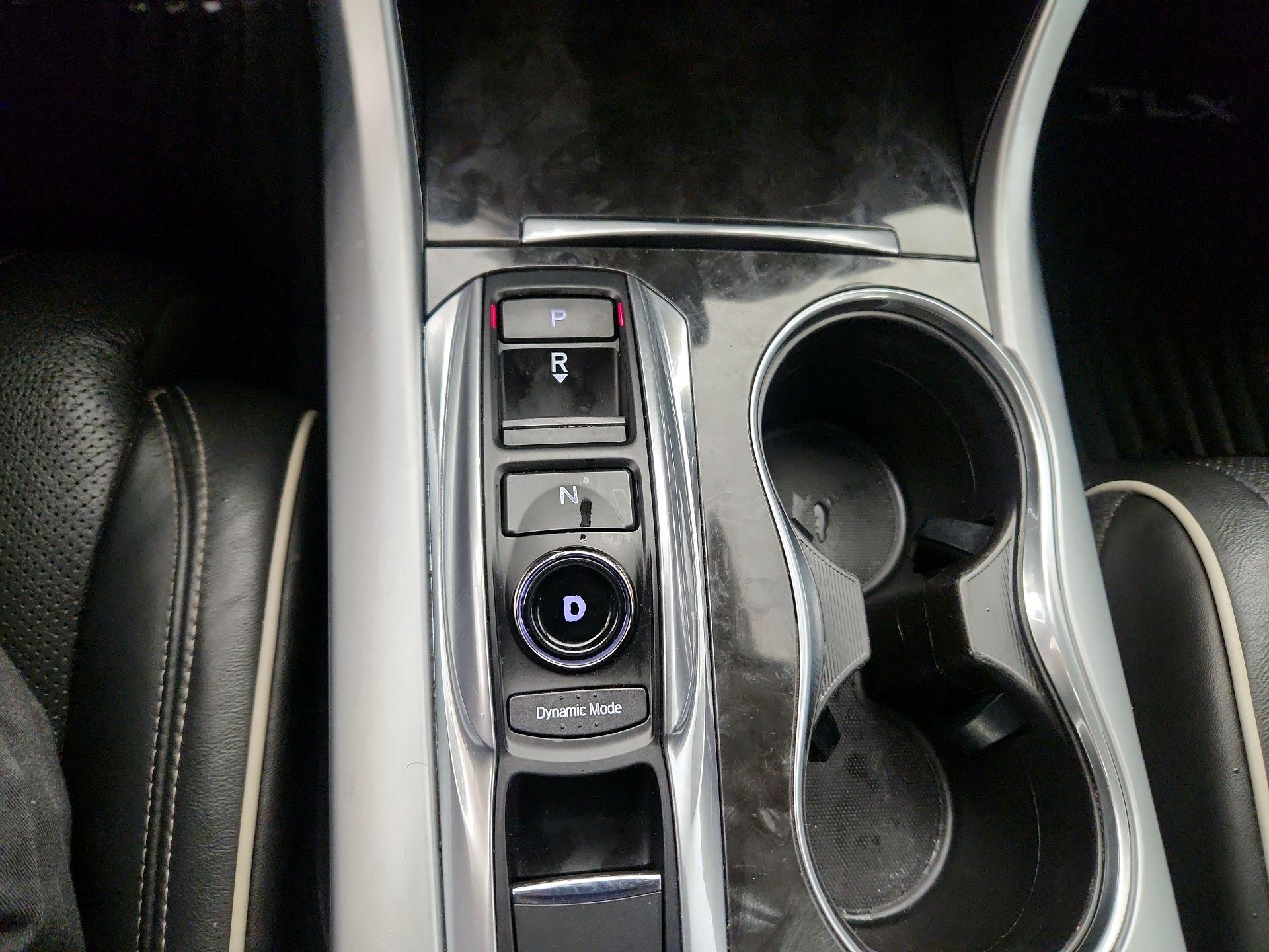 Thumbnail: 2018 Acura TLX - 17