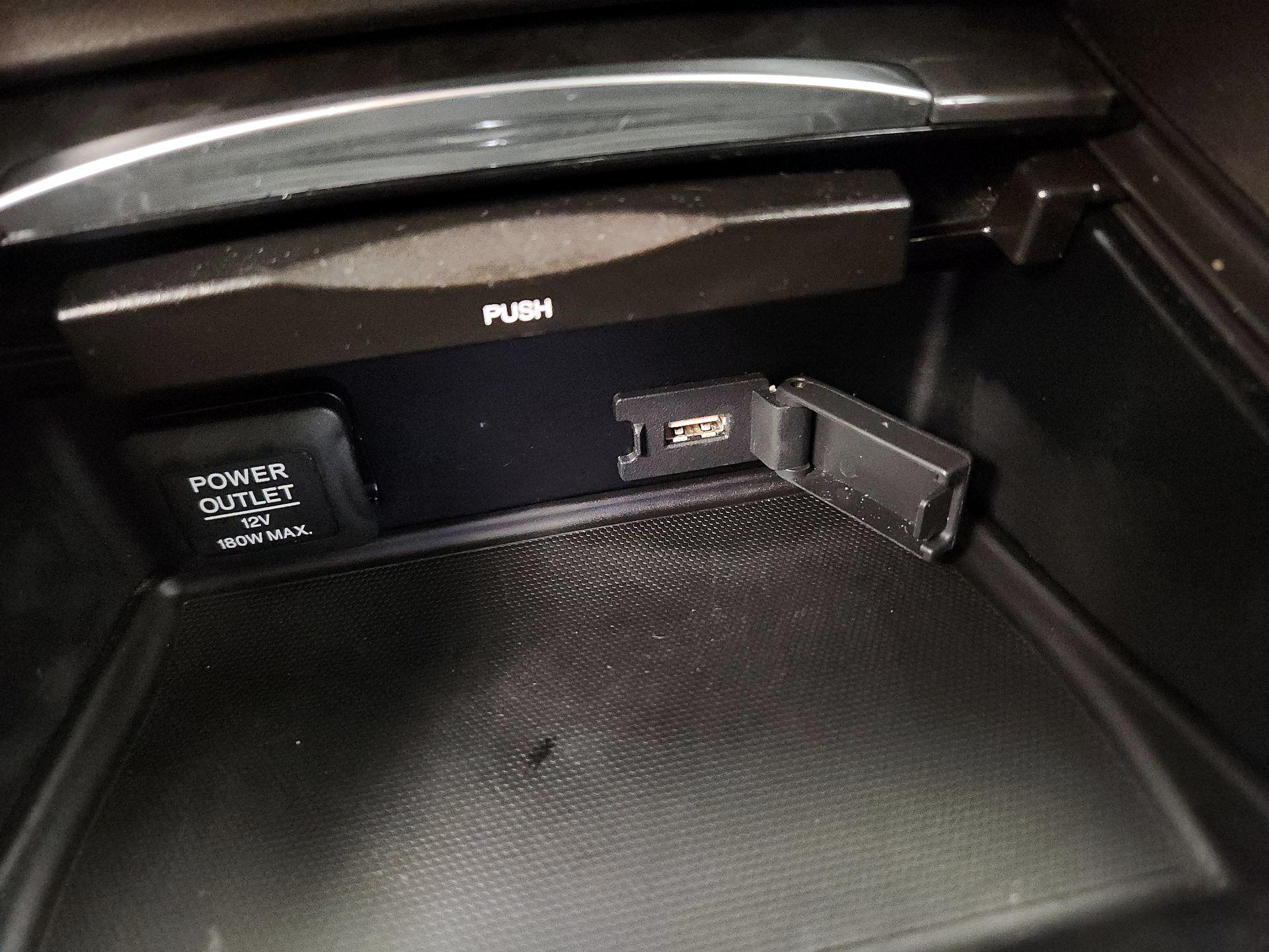 Thumbnail: 2018 Acura TLX - 18