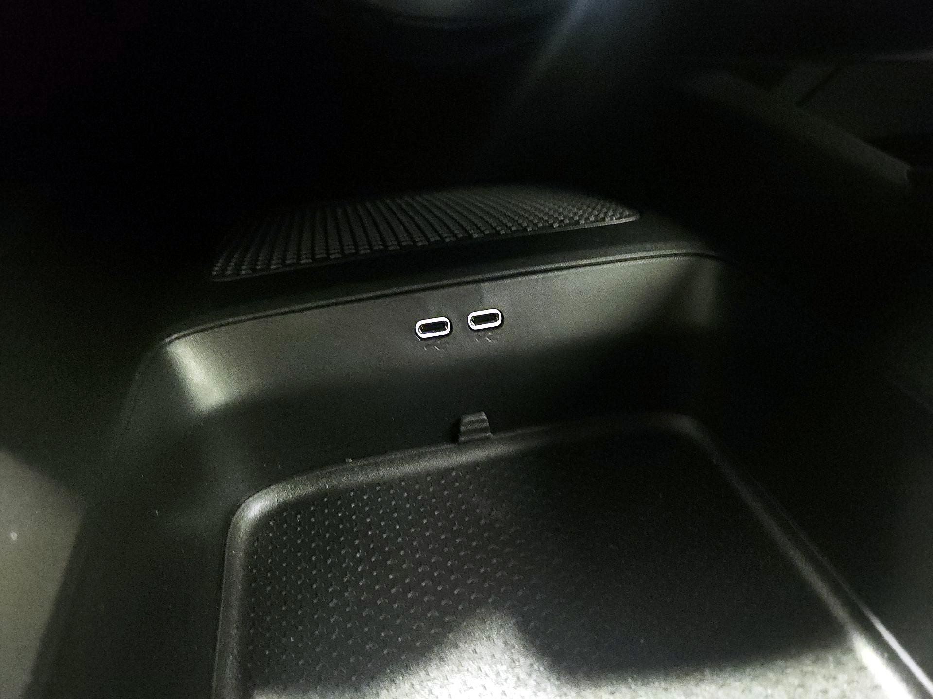 Thumbnail: 2024 Chevrolet Blazer EV - 18