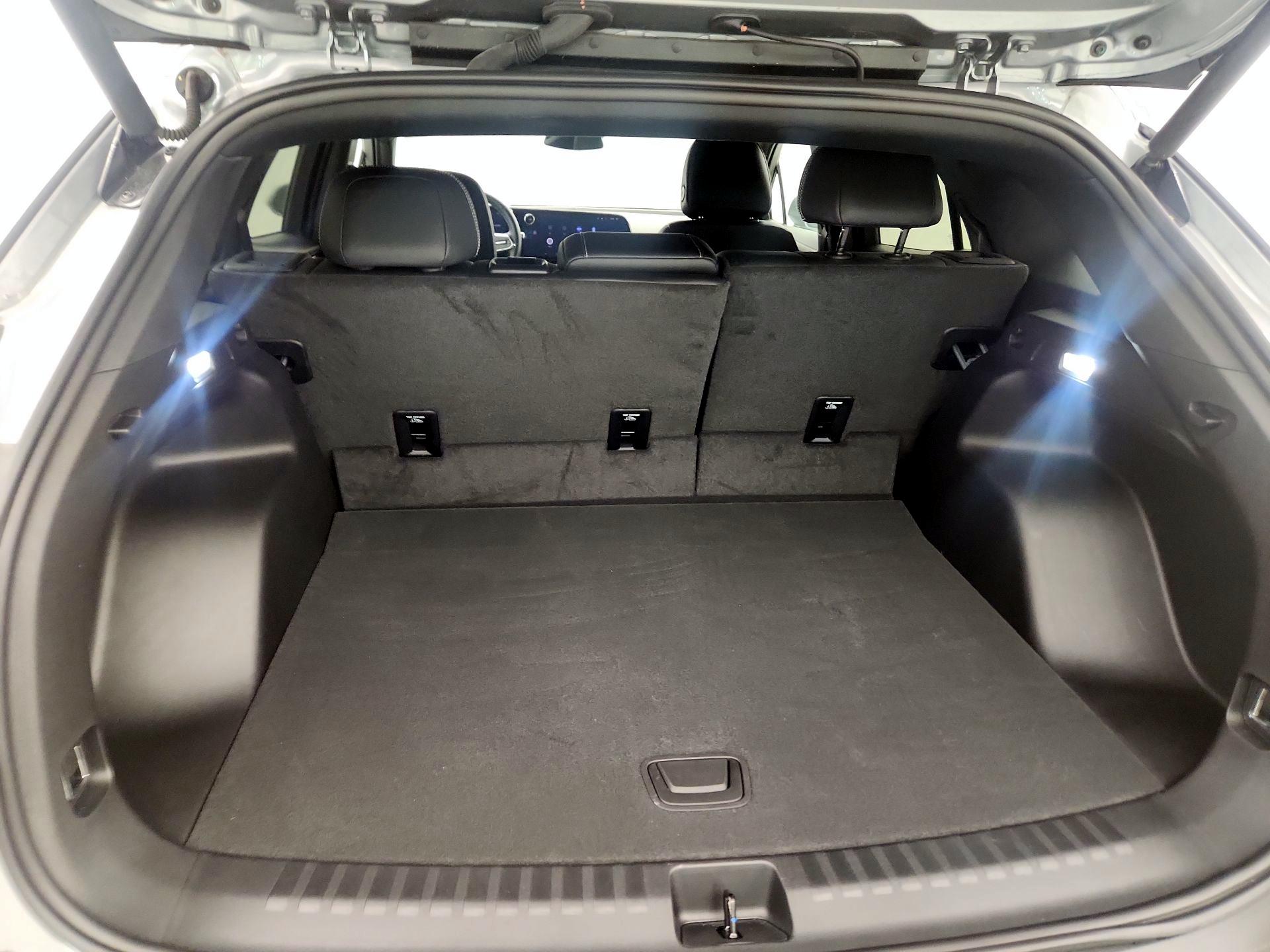 Thumbnail: 2024 Chevrolet Blazer EV - 20