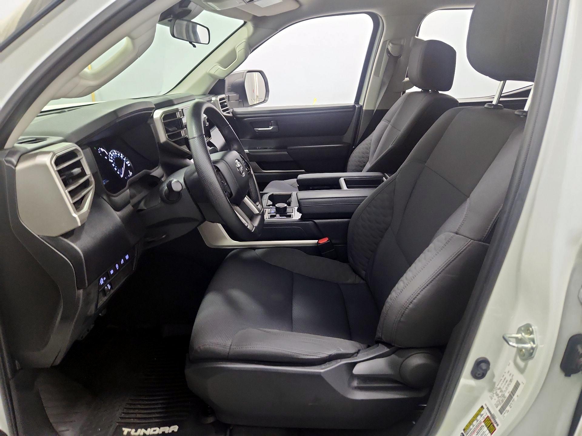 Thumbnail: 2023 Toyota Tundra - 11