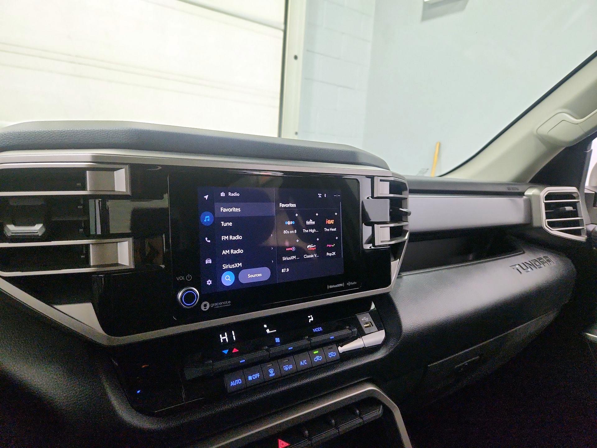 Thumbnail: 2023 Toyota Tundra - 16