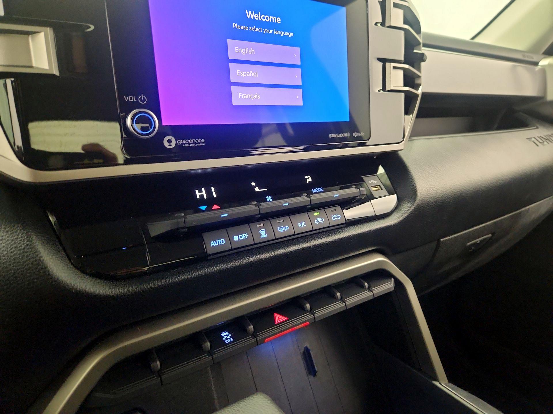 Thumbnail: 2023 Toyota Tundra - 17