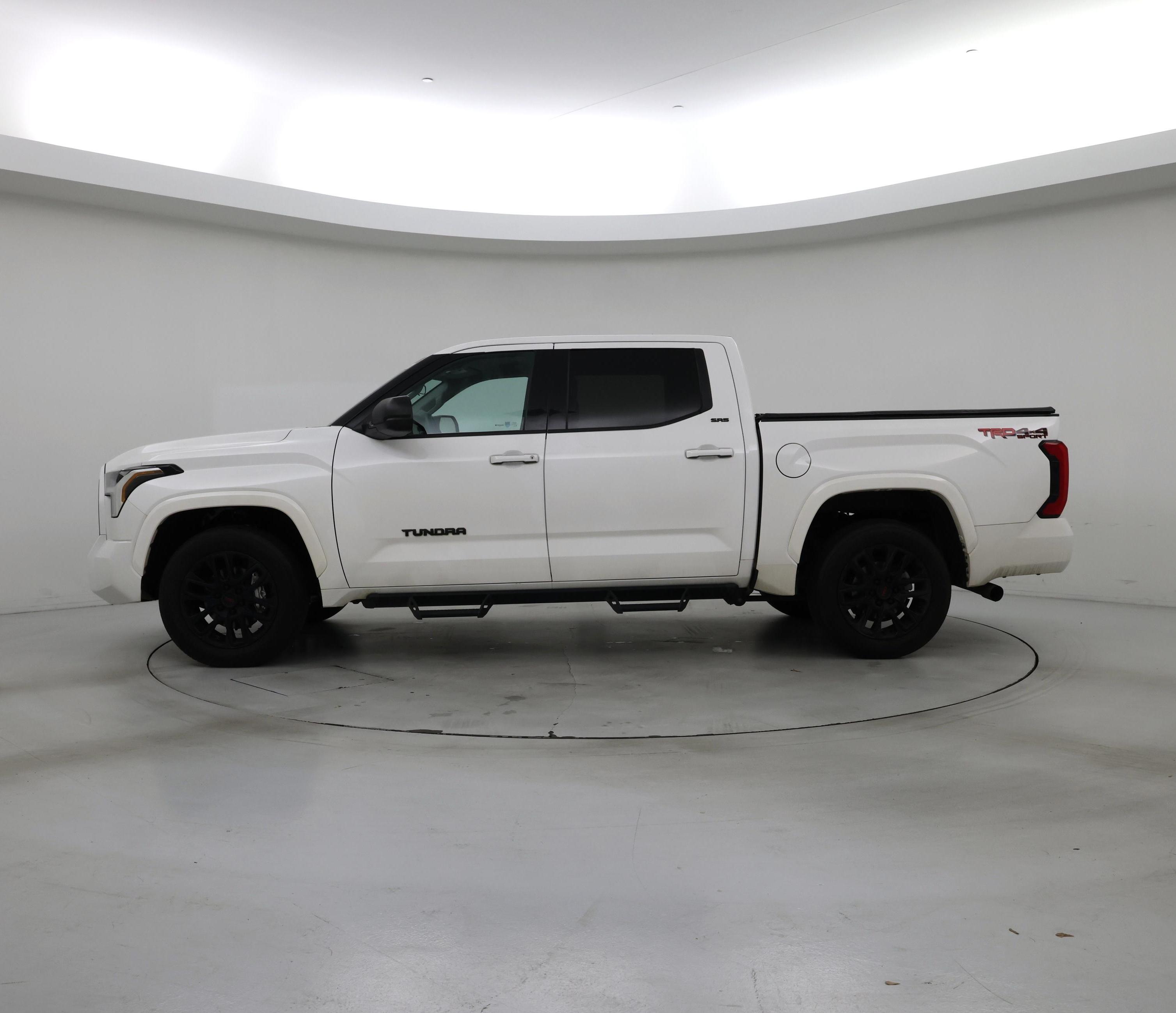 Thumbnail: 2023 Toyota Tundra - 3