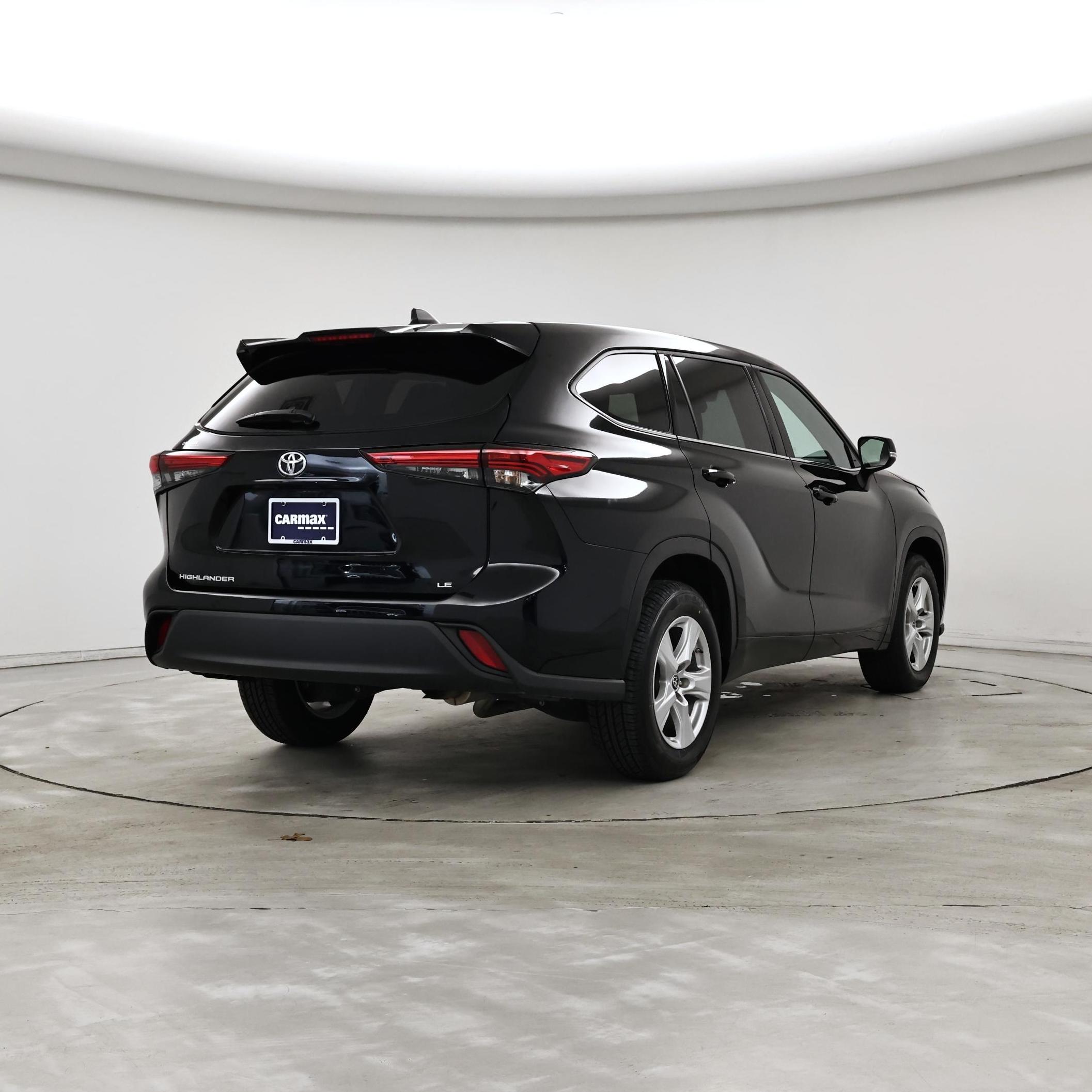 Thumbnail: 2022 Toyota Highlander - 8