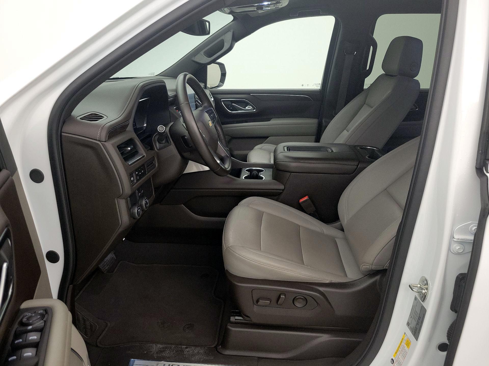 Thumbnail: 2024 Chevrolet Suburban - 11