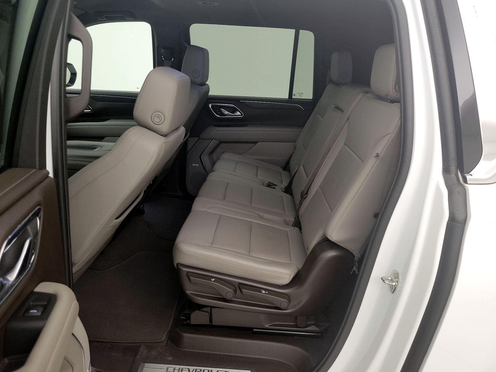 Thumbnail: 2024 Chevrolet Suburban - 20