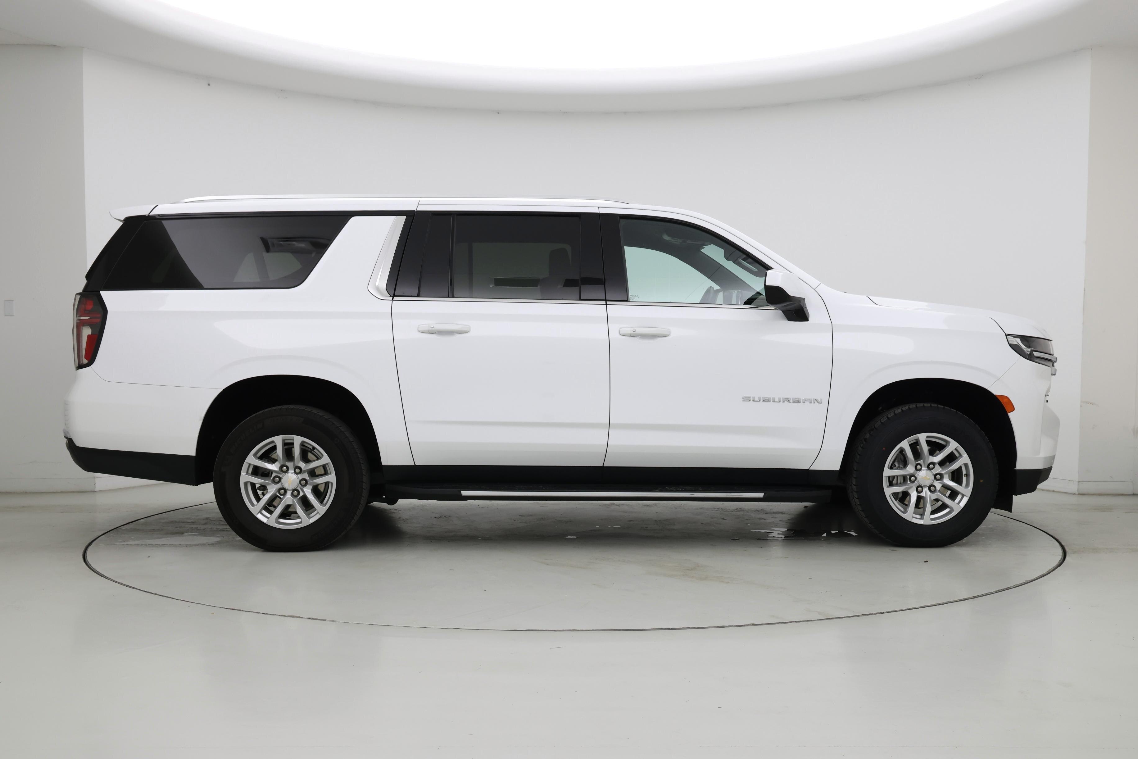 Thumbnail: 2024 Chevrolet Suburban - 7