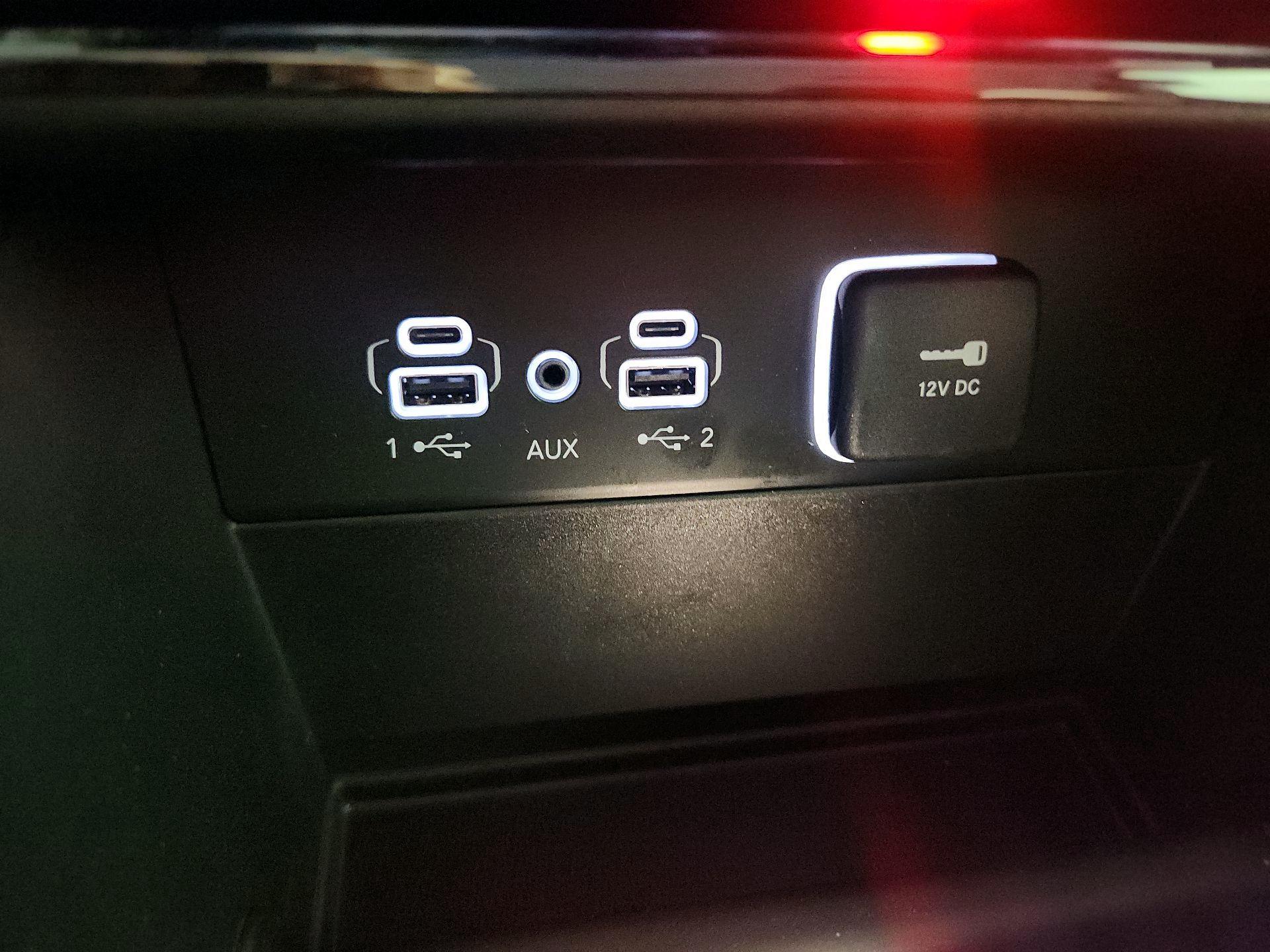 Thumbnail: 2023 Jeep Grand Cherokee - 19