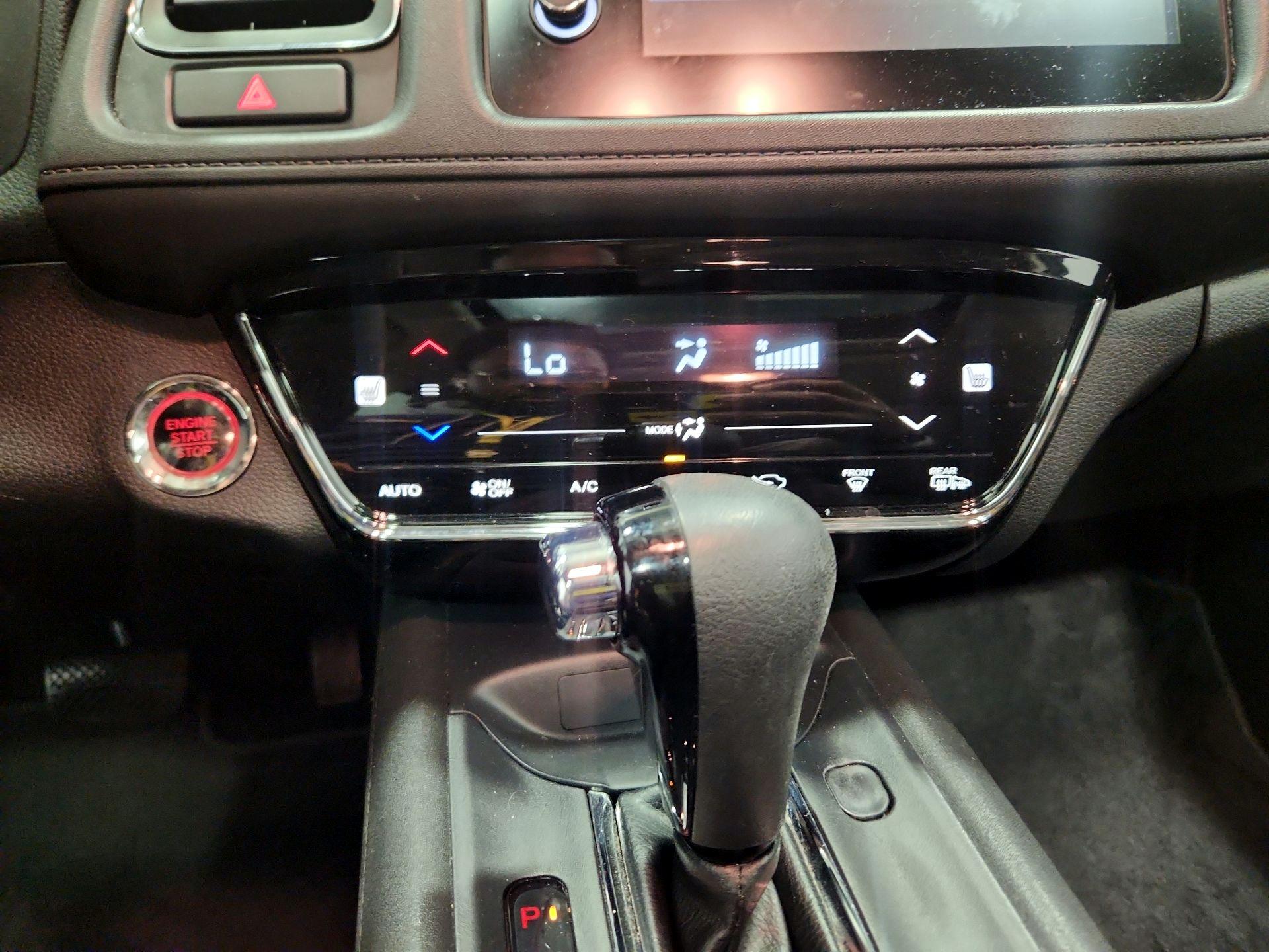 Thumbnail: 2020 Honda HR-V - 16