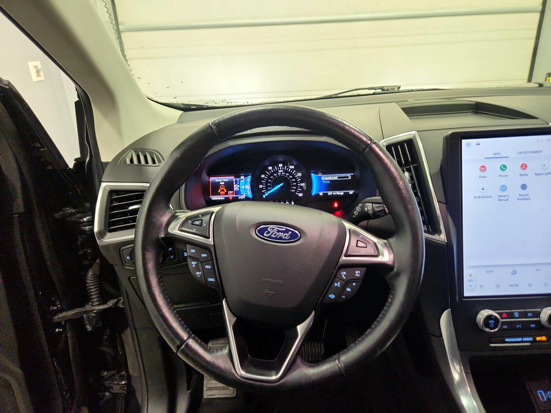 Thumbnail: 2022 Ford Edge - 10