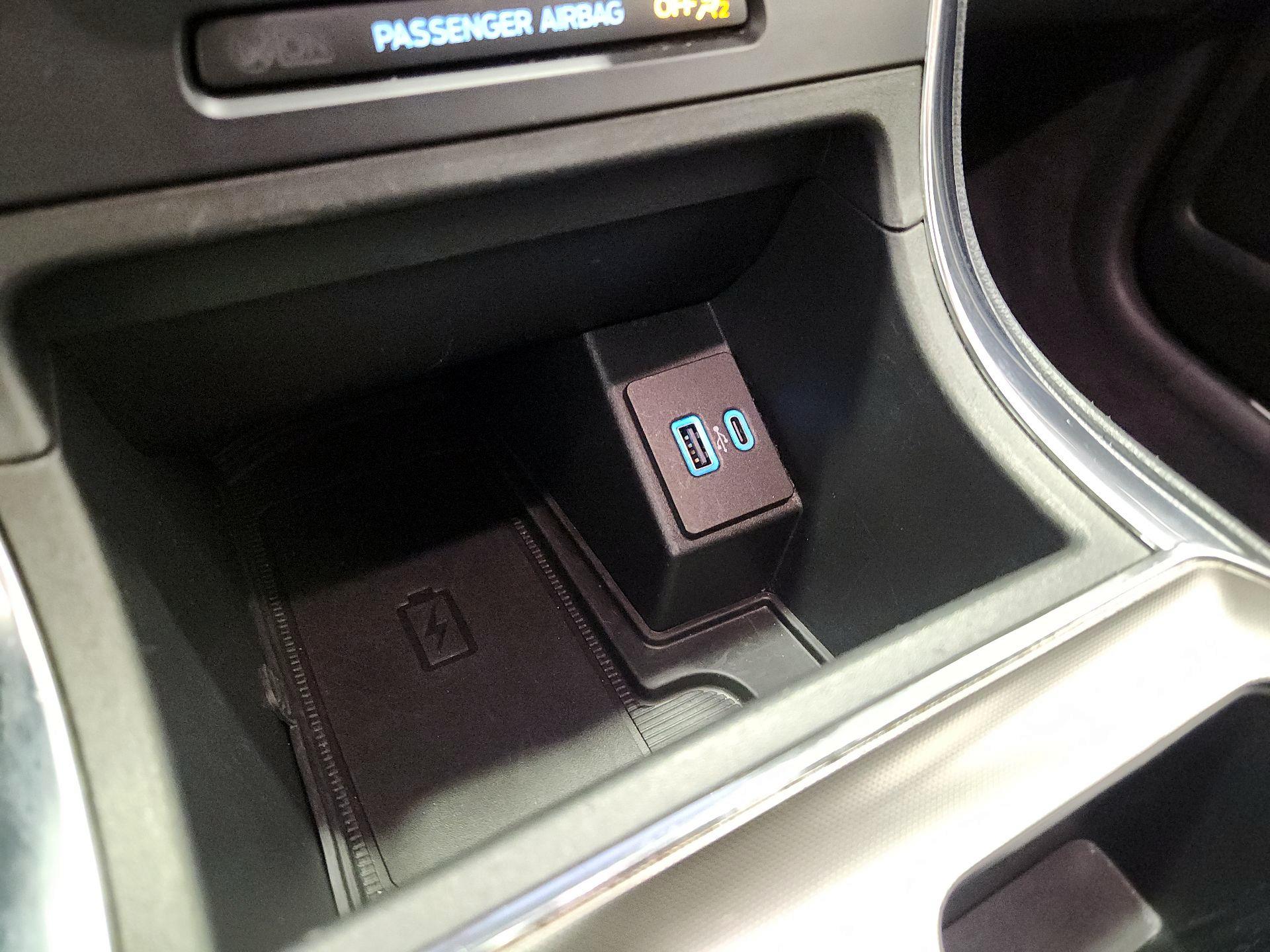 Thumbnail: 2022 Ford Edge - 18