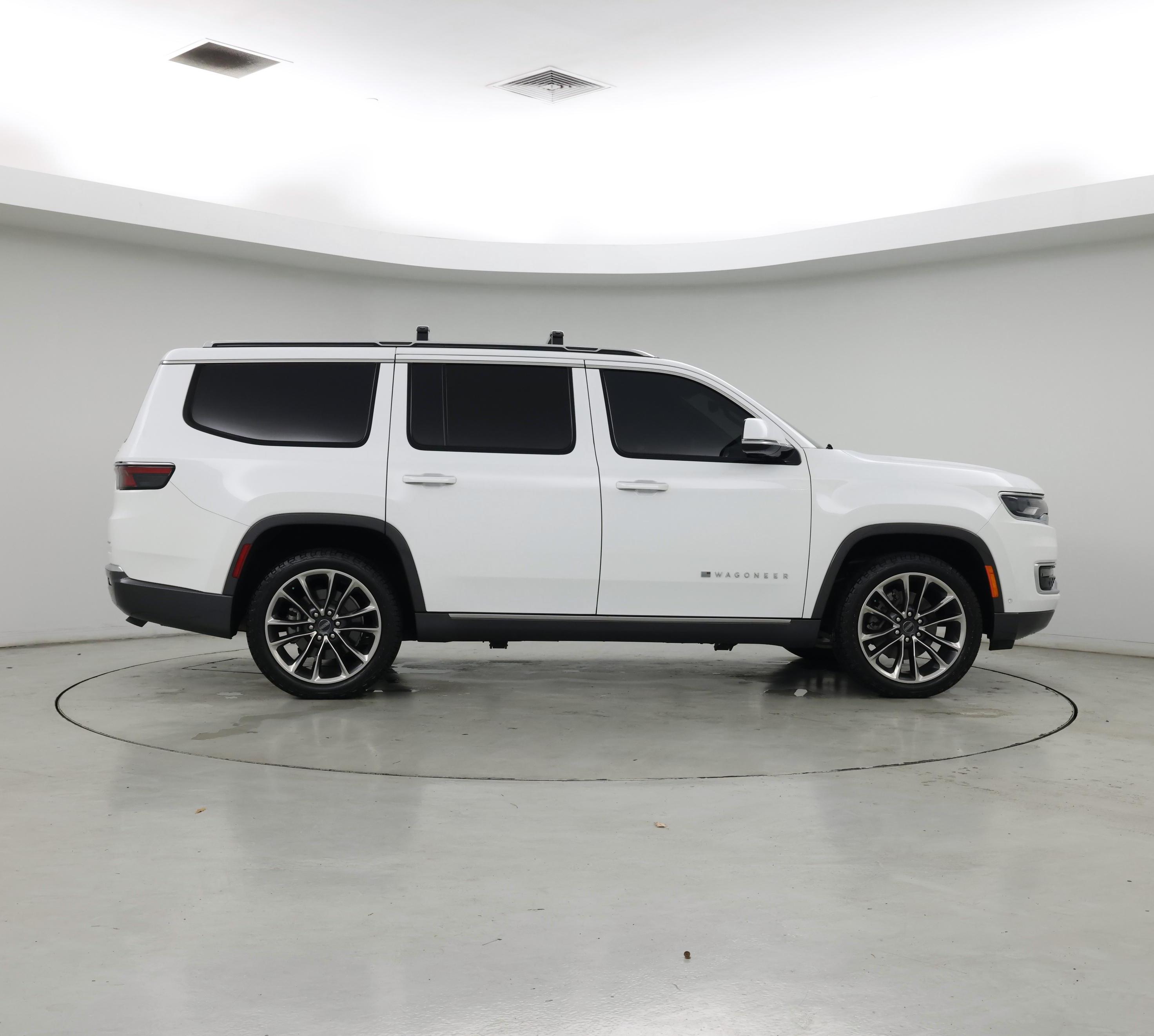 Thumbnail: 2022 Jeep Wagoneer - 7