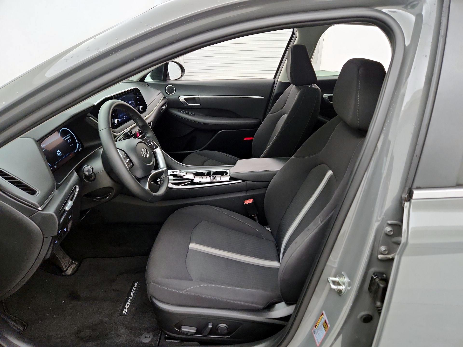 Thumbnail: 2022 Hyundai Sonata - 11