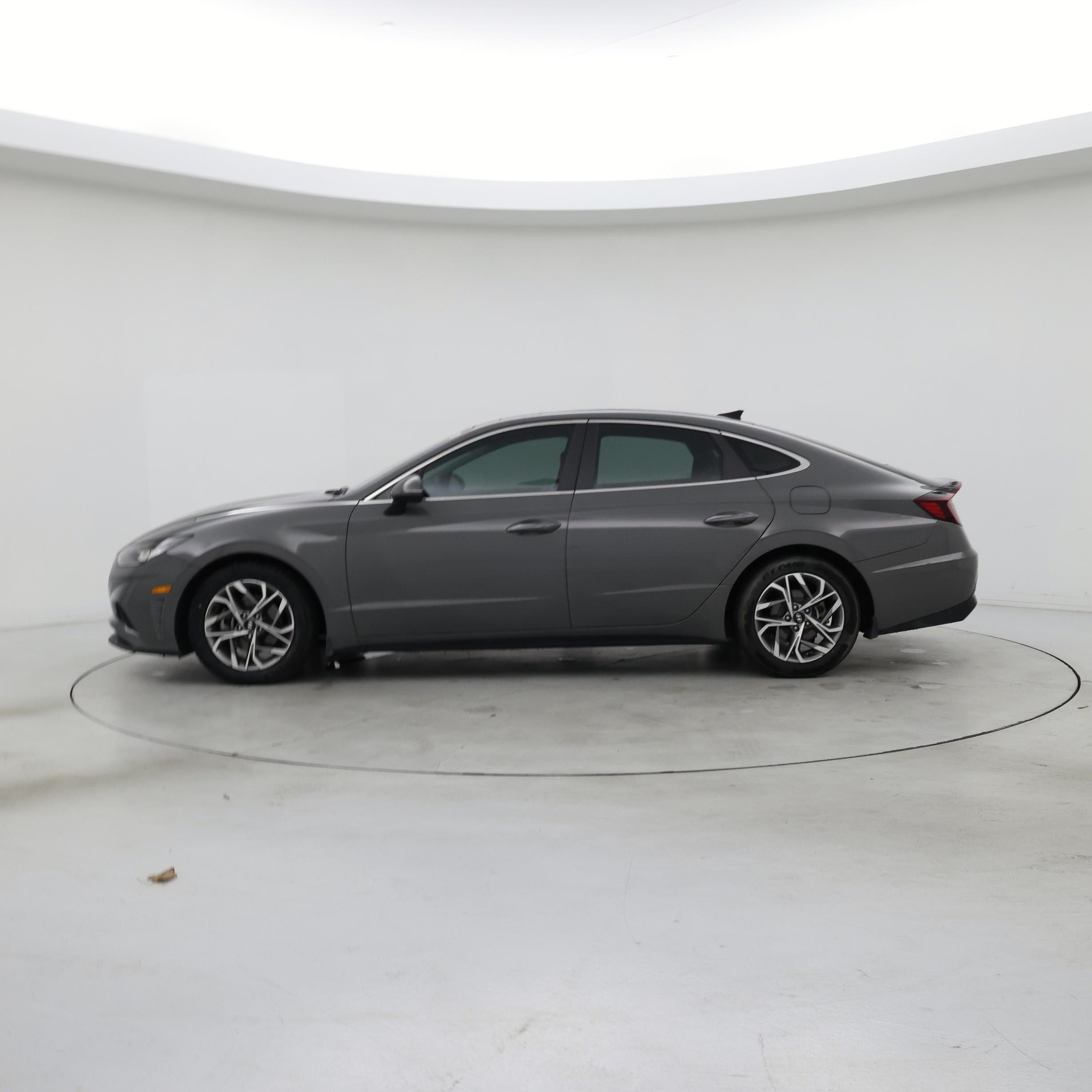 Thumbnail: 2022 Hyundai Sonata - 3