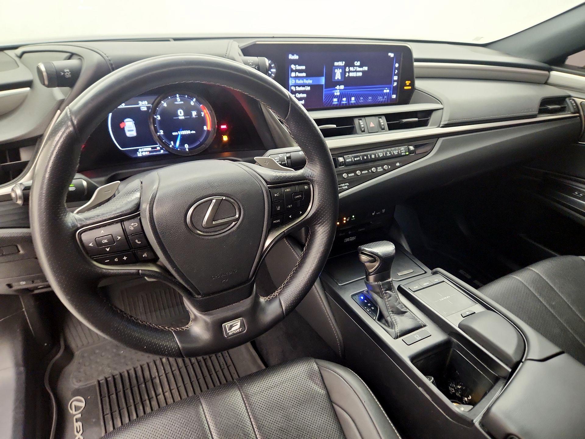 Thumbnail: 2020 Lexus ES - 9