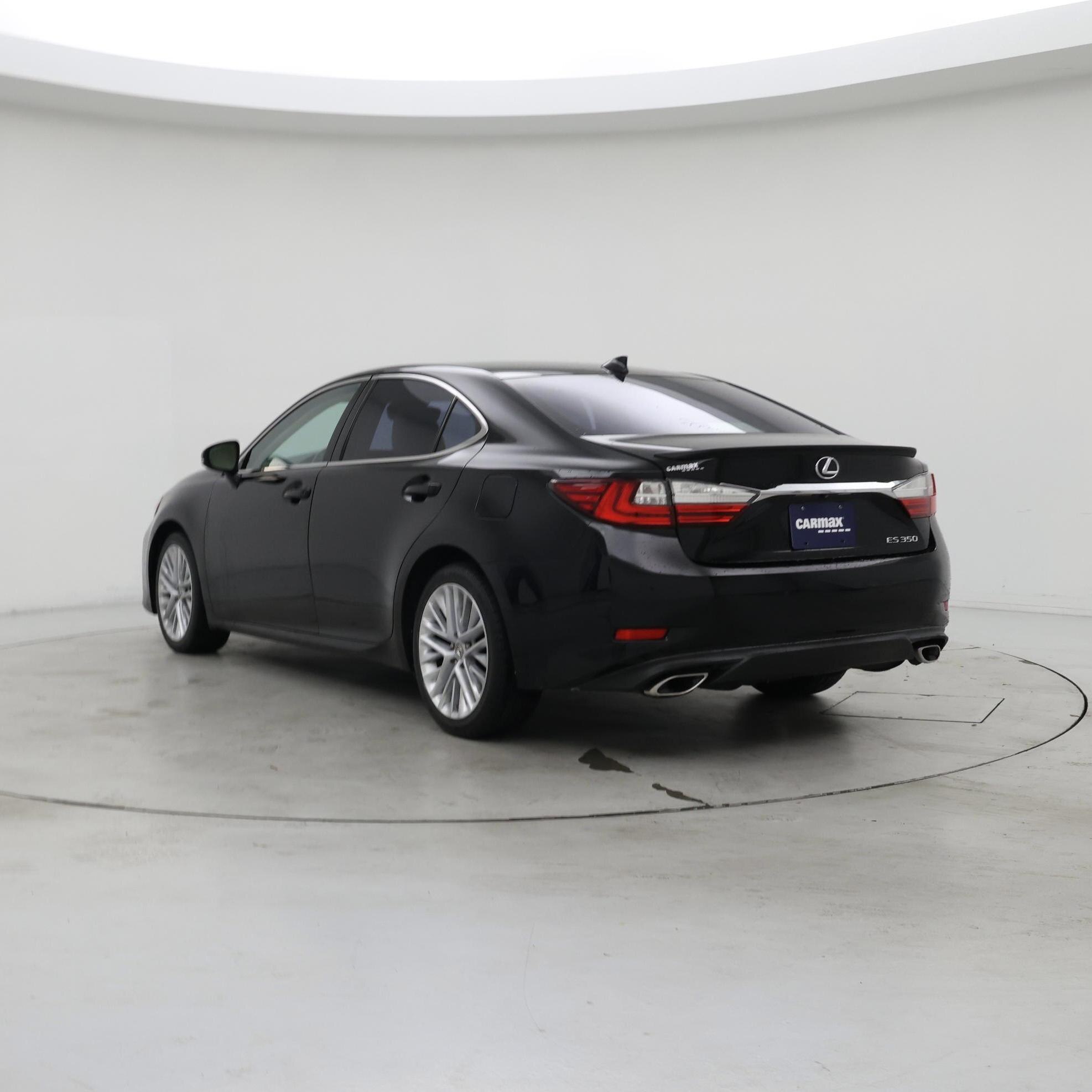 Thumbnail: 2017 Lexus ES - 2