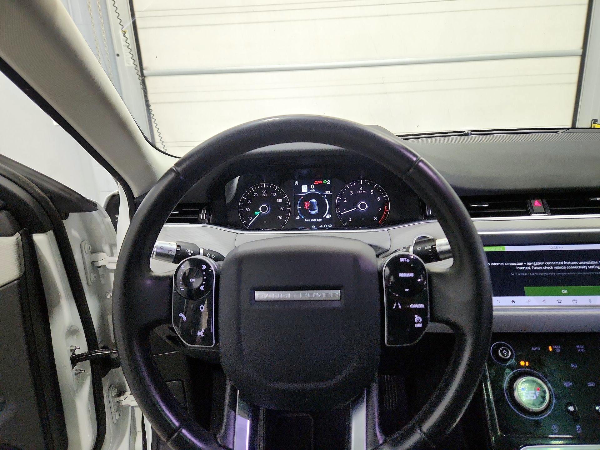 Thumbnail: 2020 Land Rover Range Rover Evoque - 10