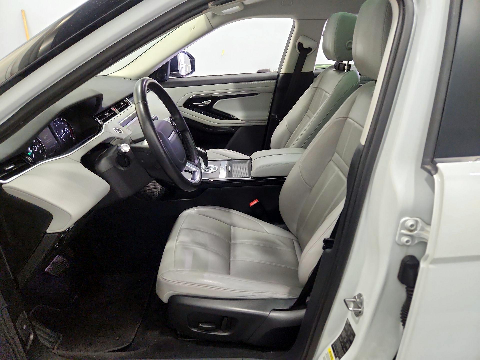 Thumbnail: 2020 Land Rover Range Rover Evoque - 11