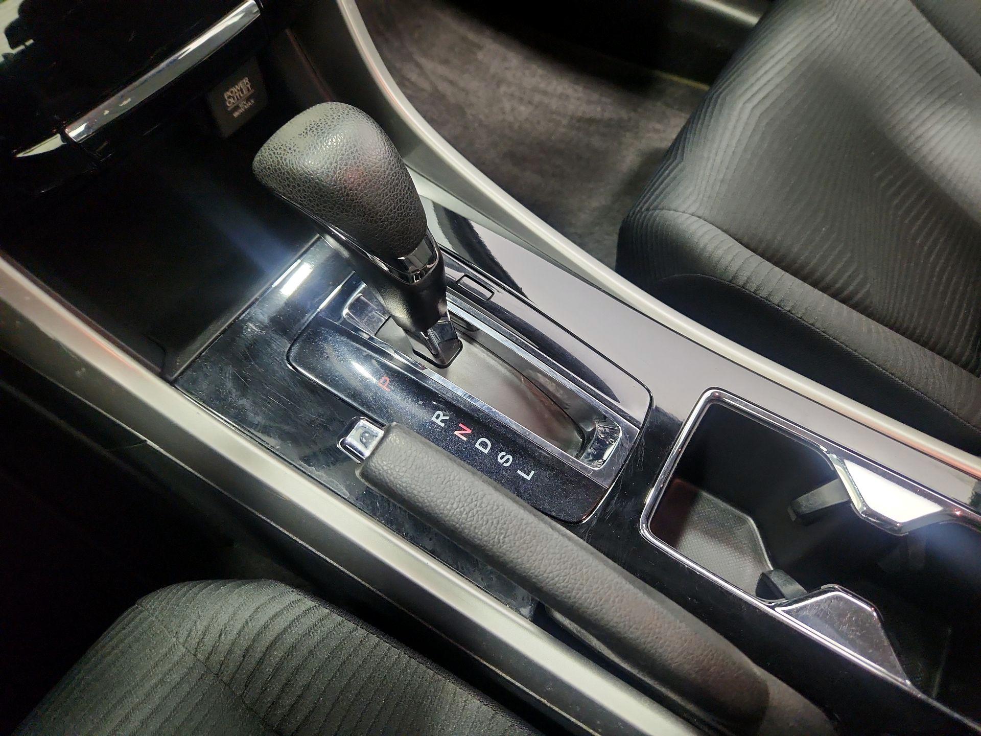 Thumbnail: 2016 Honda Accord - 17