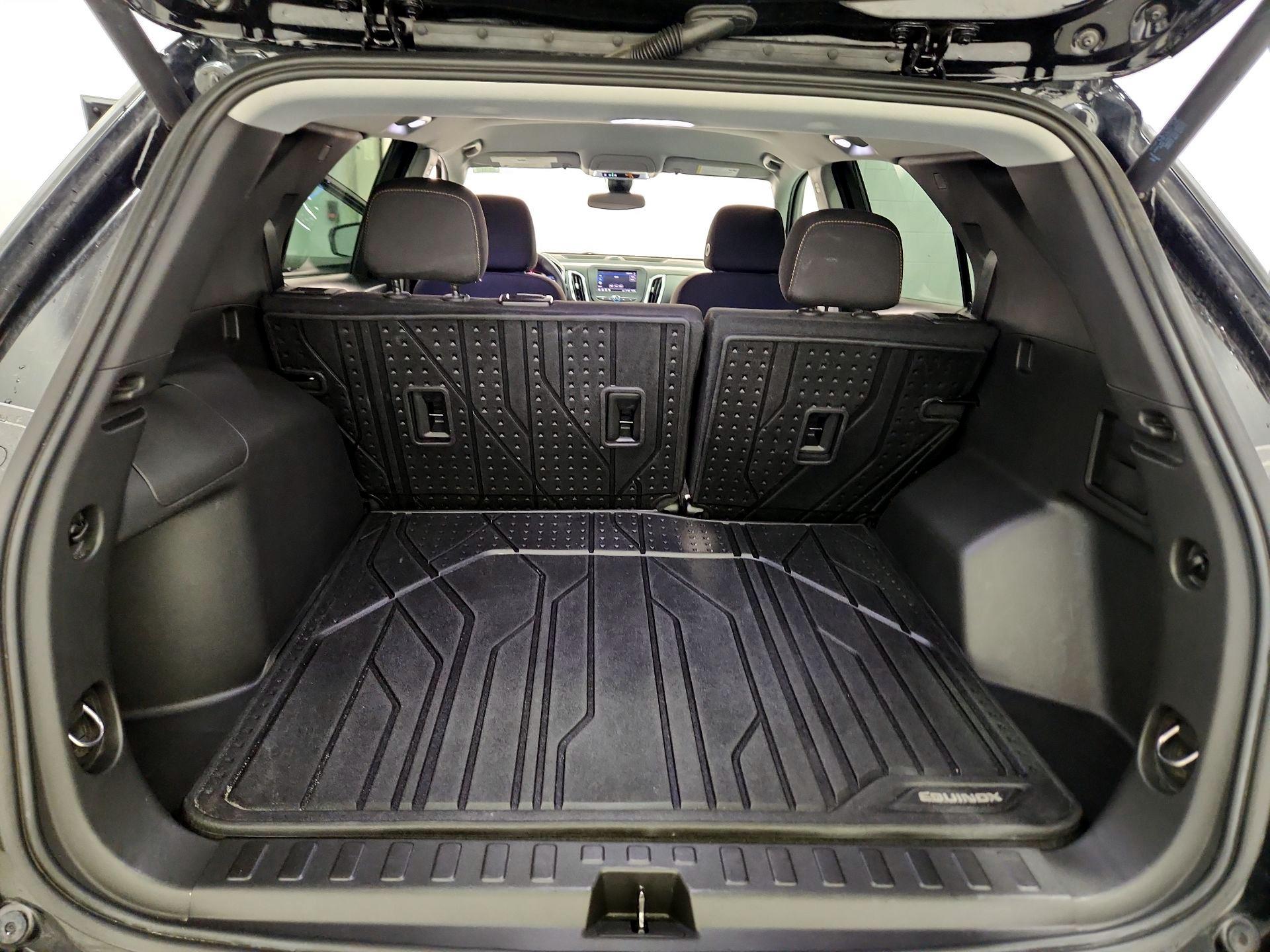 Thumbnail: 2023 Chevrolet Equinox - 20