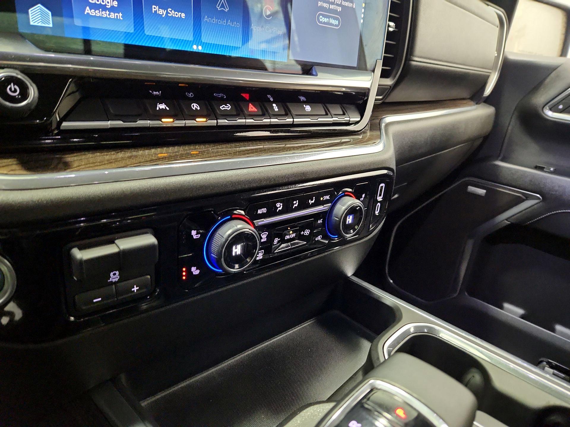 Thumbnail: 2024 Chevrolet Silverado 1500 - 17