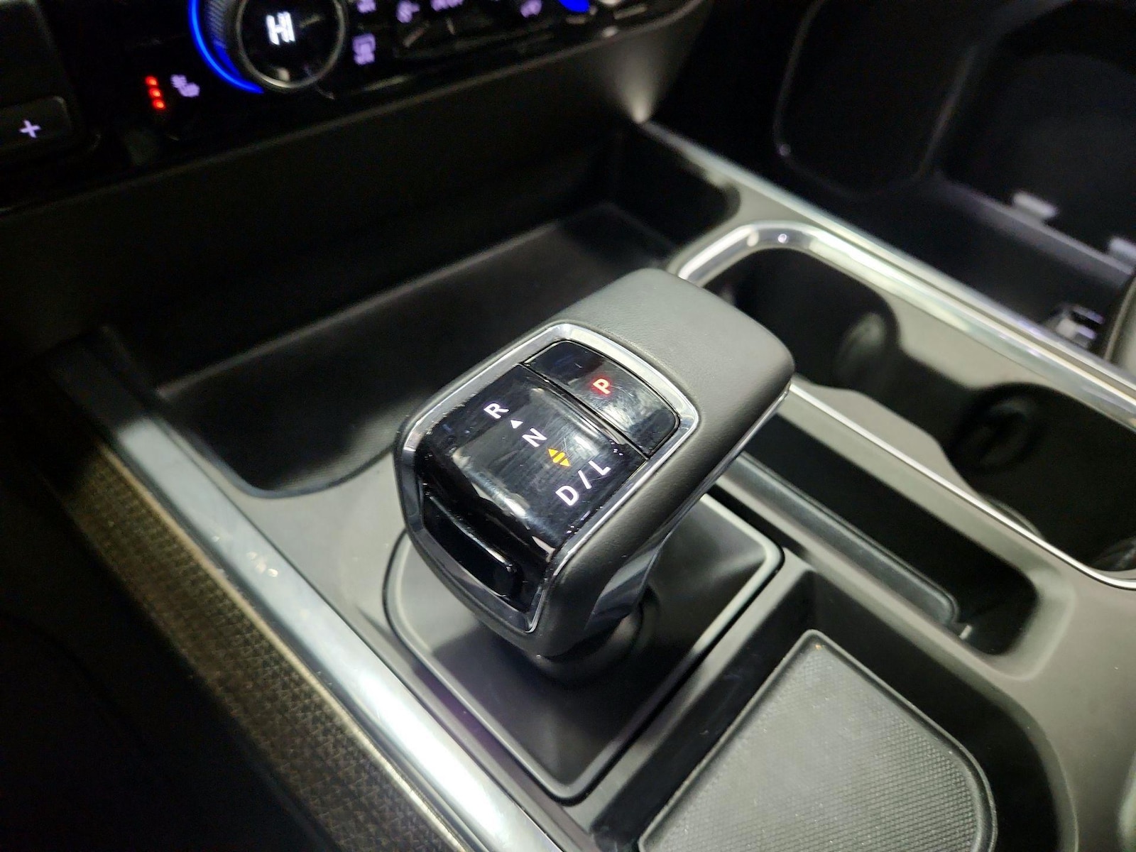 2024 Chevrolet Silverado 1500 RST - Photo 19