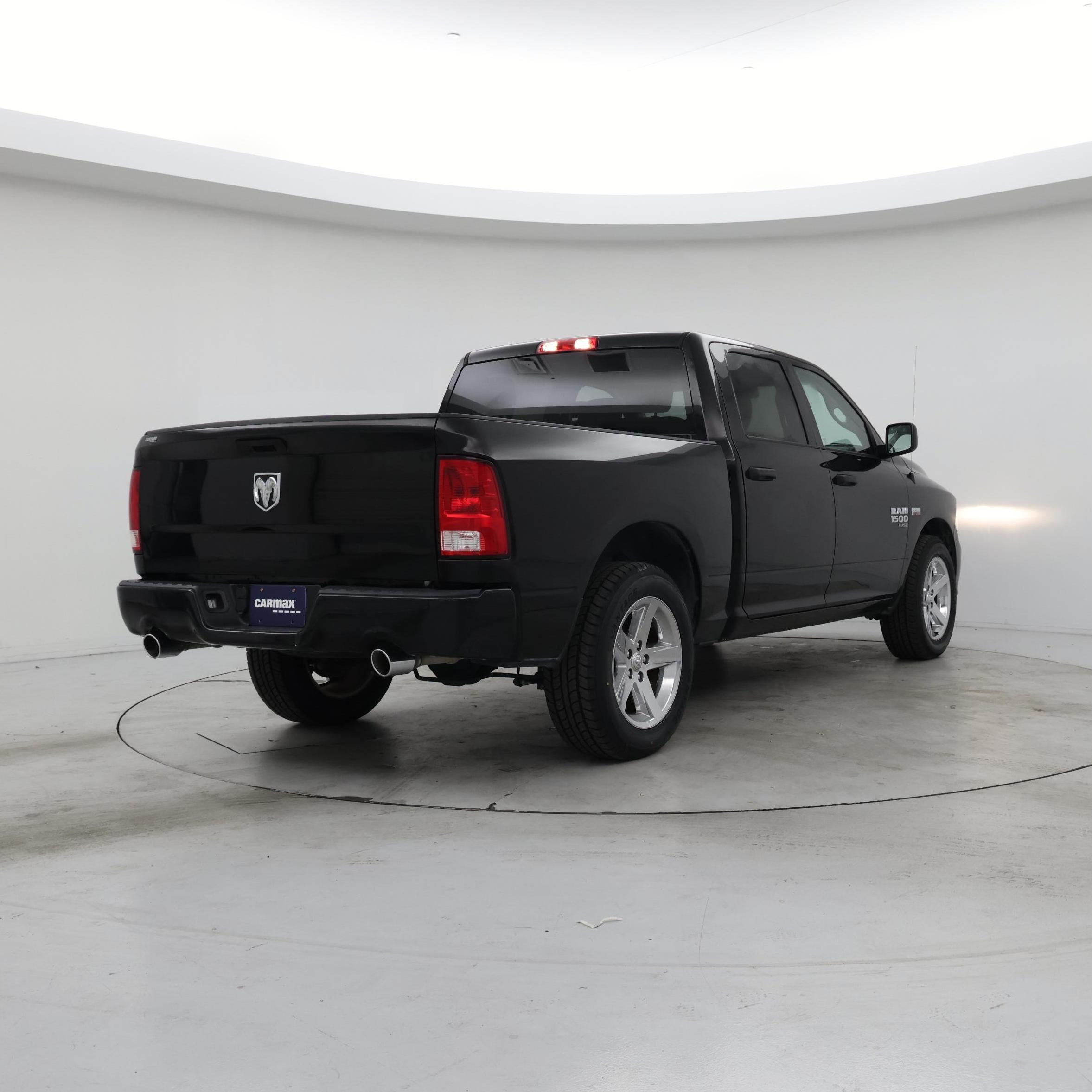 Thumbnail: 2021 RAM 1500 Classic - 8