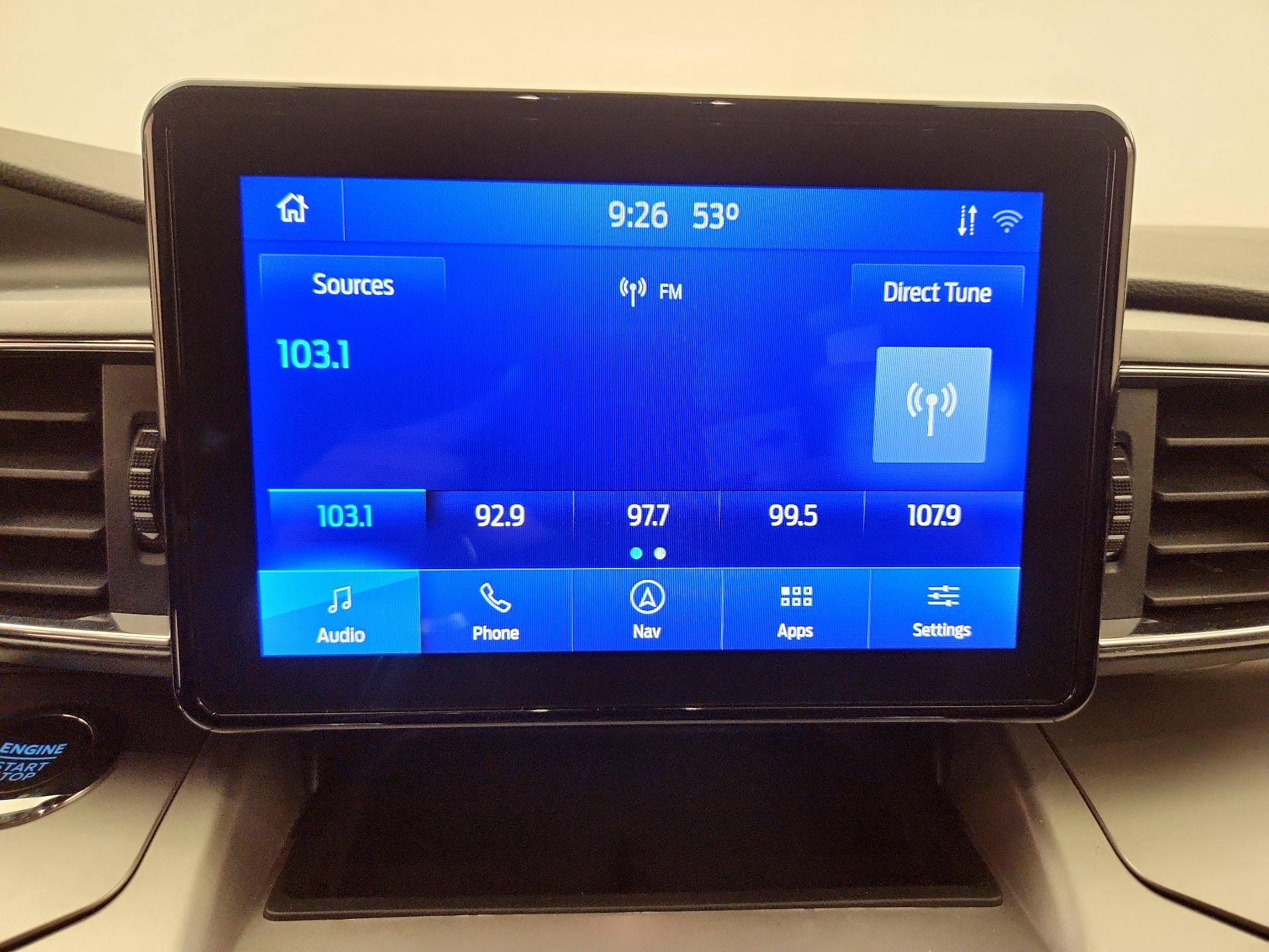 Thumbnail: 2022 Ford Explorer - 14