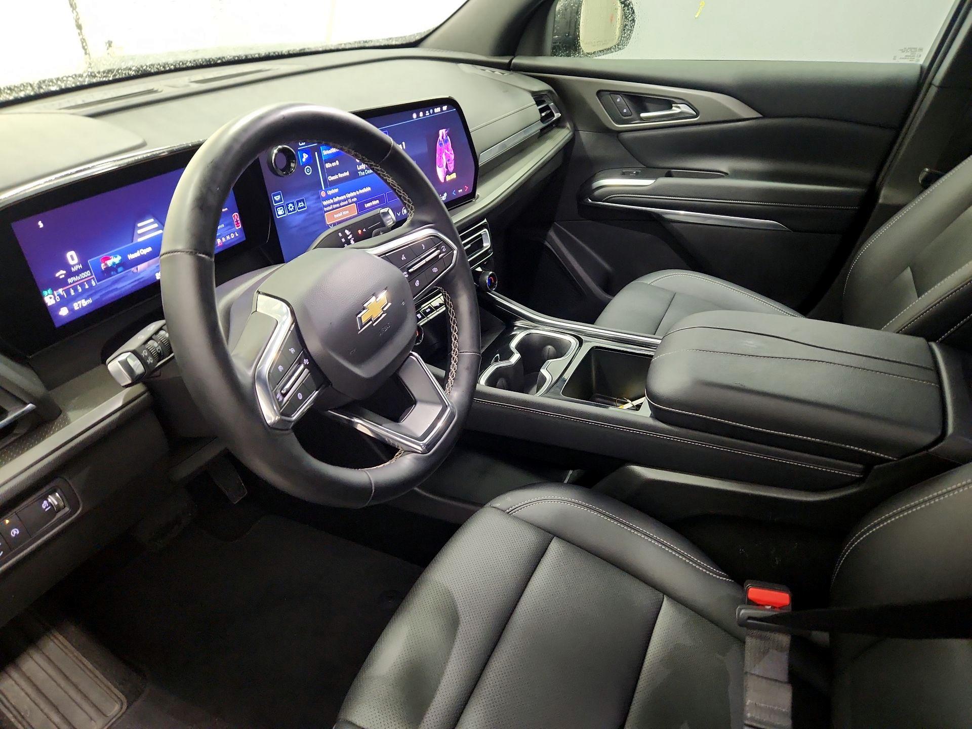 Thumbnail: 2025 Chevrolet Traverse - 11