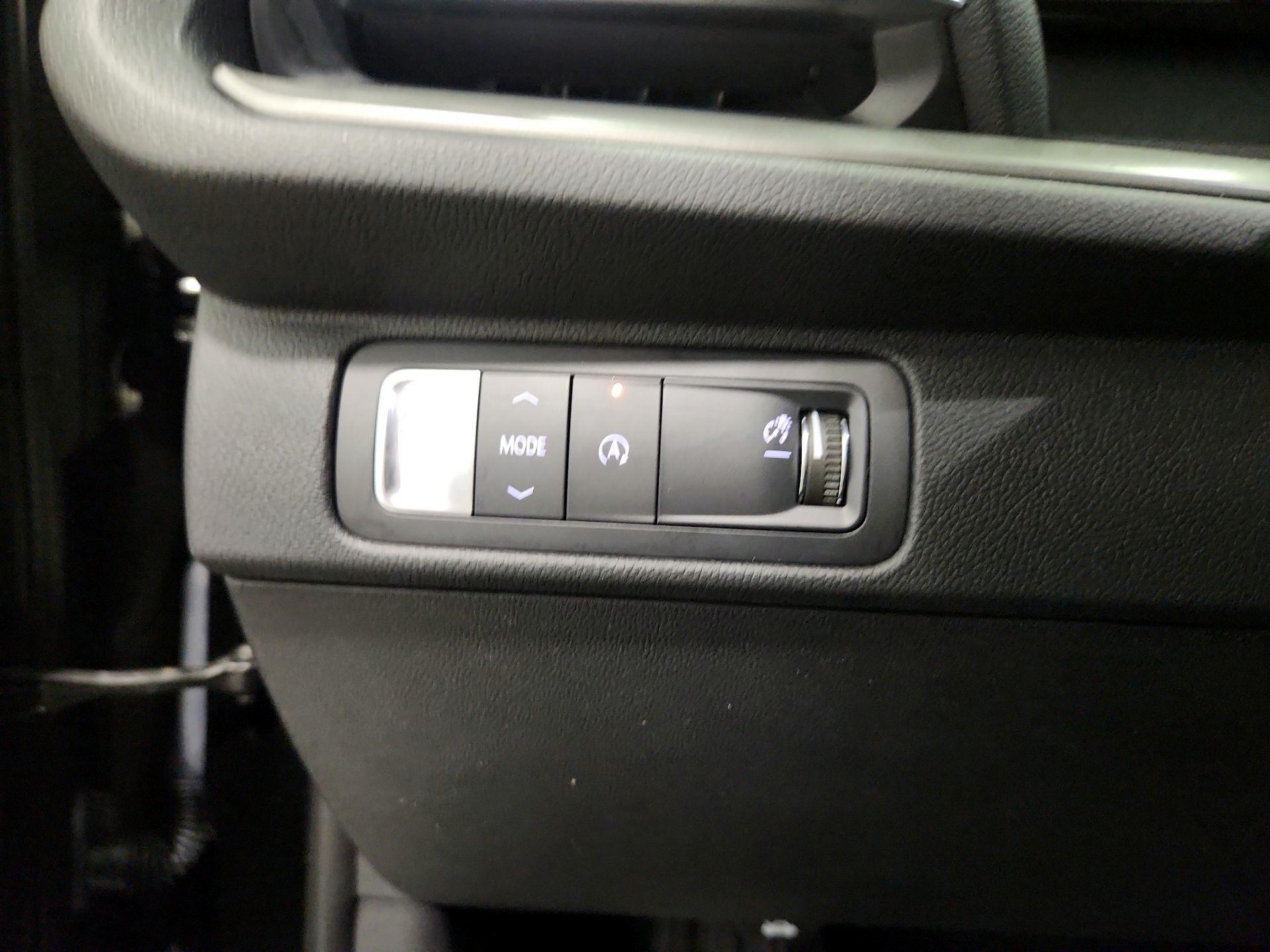 Thumbnail: 2025 Chevrolet Traverse - 13