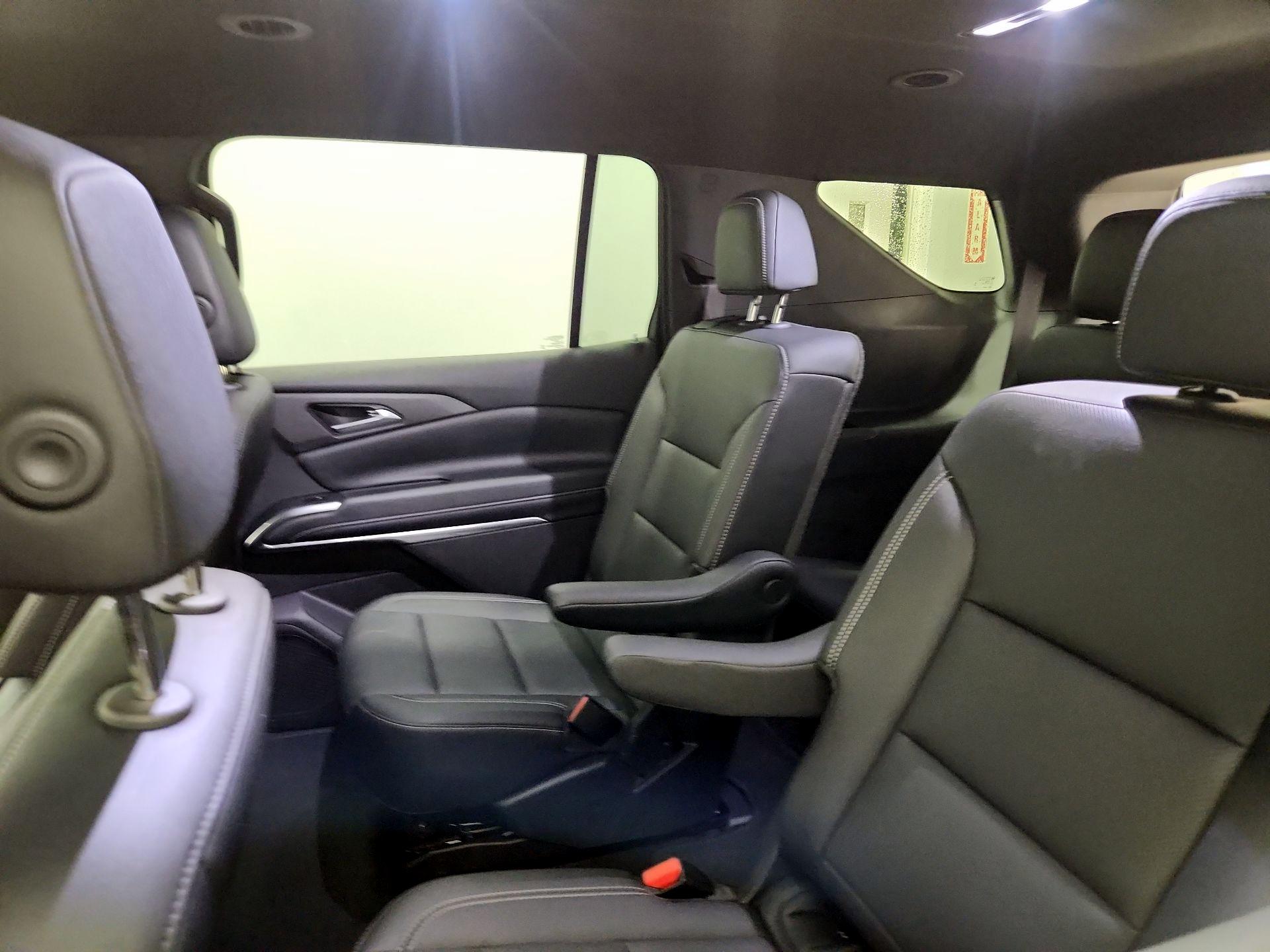 Thumbnail: 2025 Chevrolet Traverse - 19