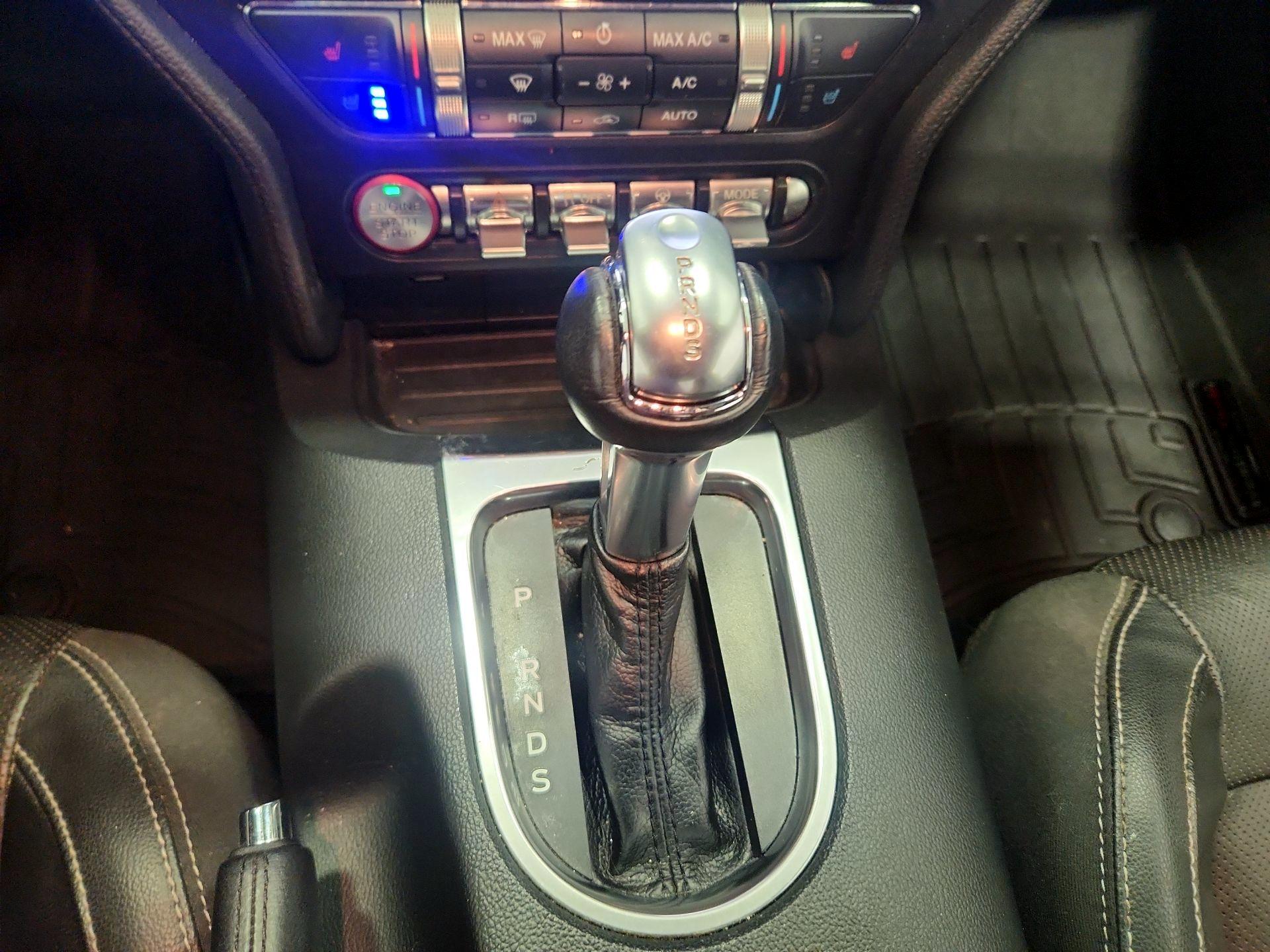 Thumbnail: 2019 Ford Mustang - 18