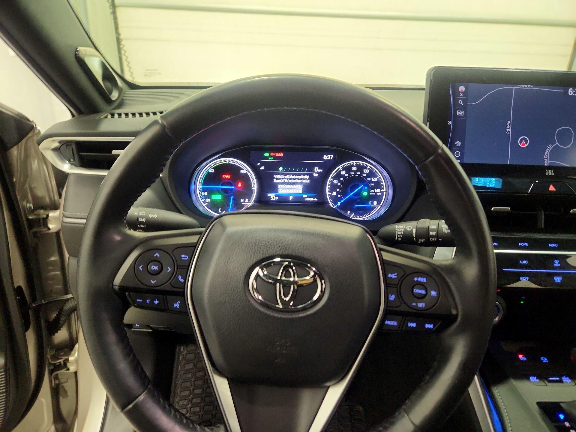 Thumbnail: 2021 Toyota Venza - 10