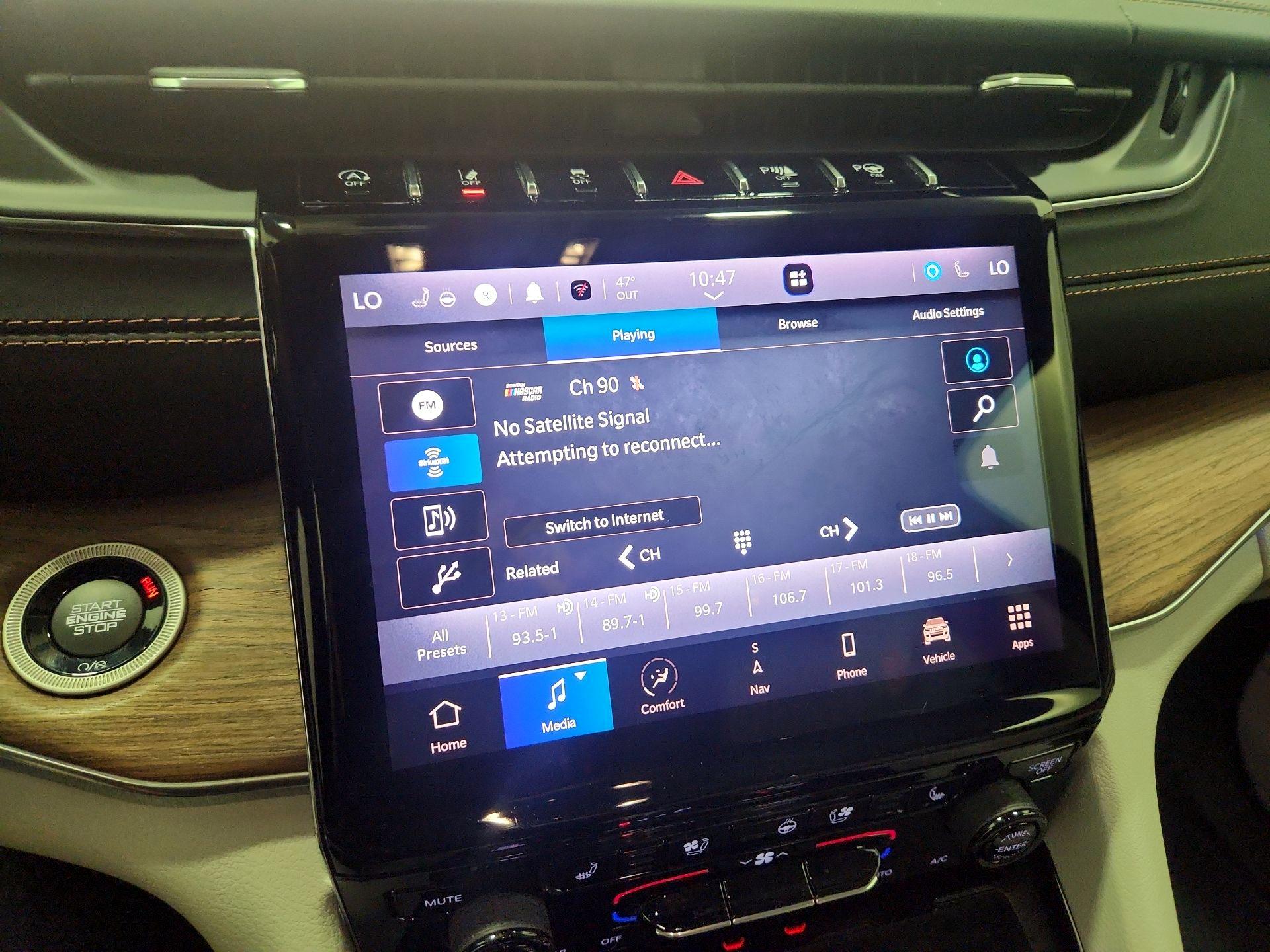 Thumbnail: 2022 Jeep Grand Cherokee L - 15