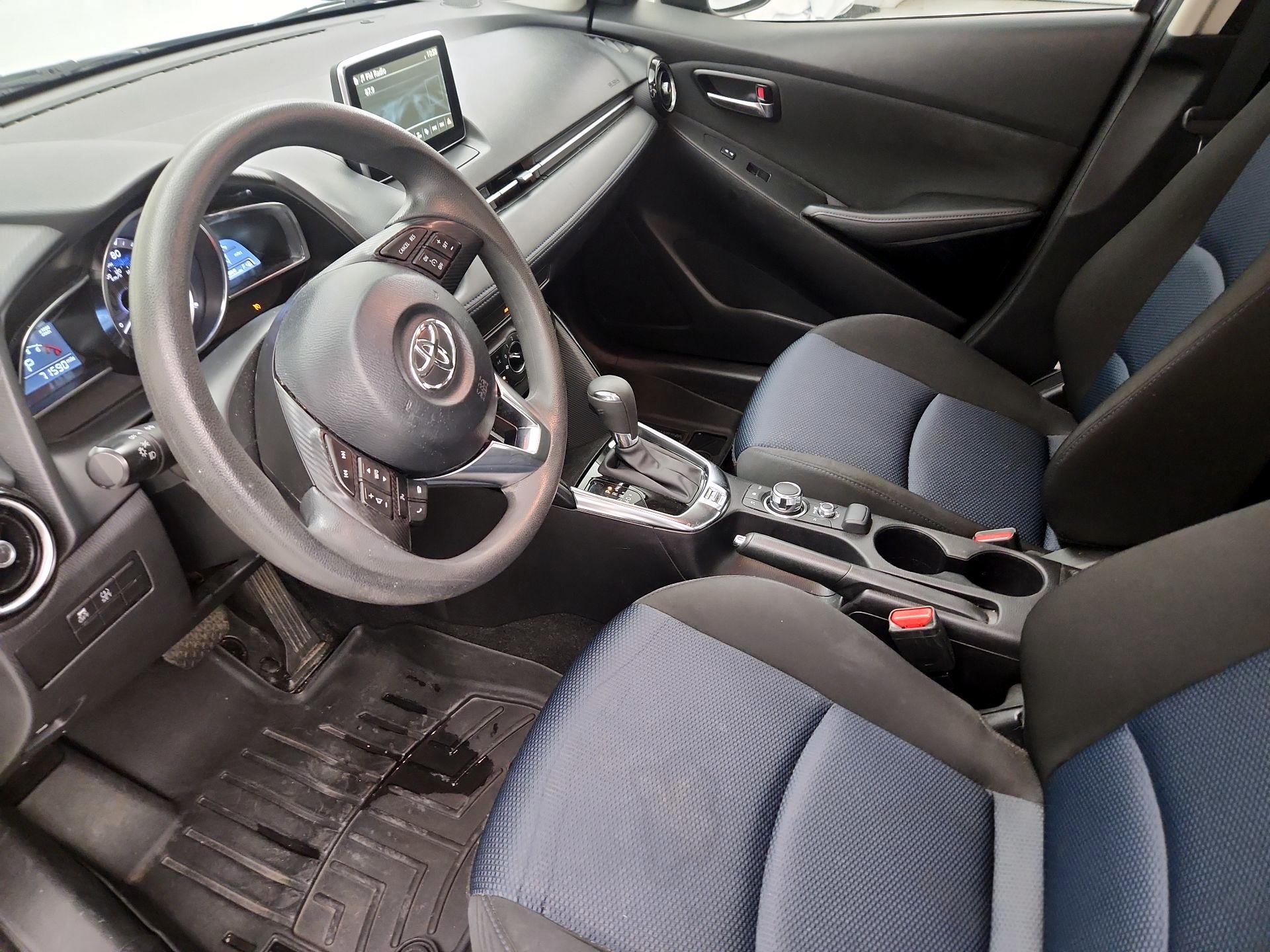 Thumbnail: 2018 Toyota Yaris iA - 11