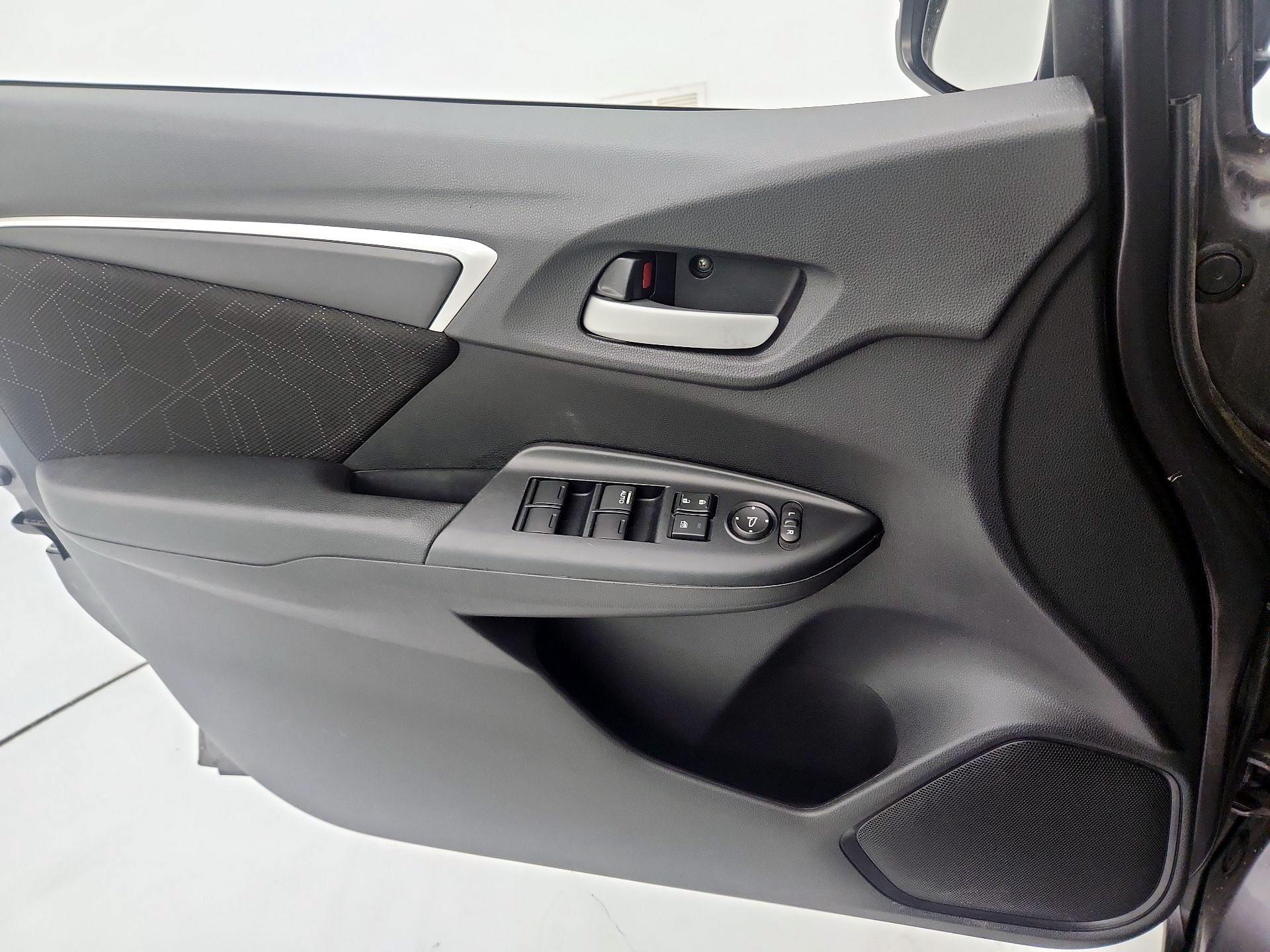 Thumbnail: 2017 Honda Fit - 12