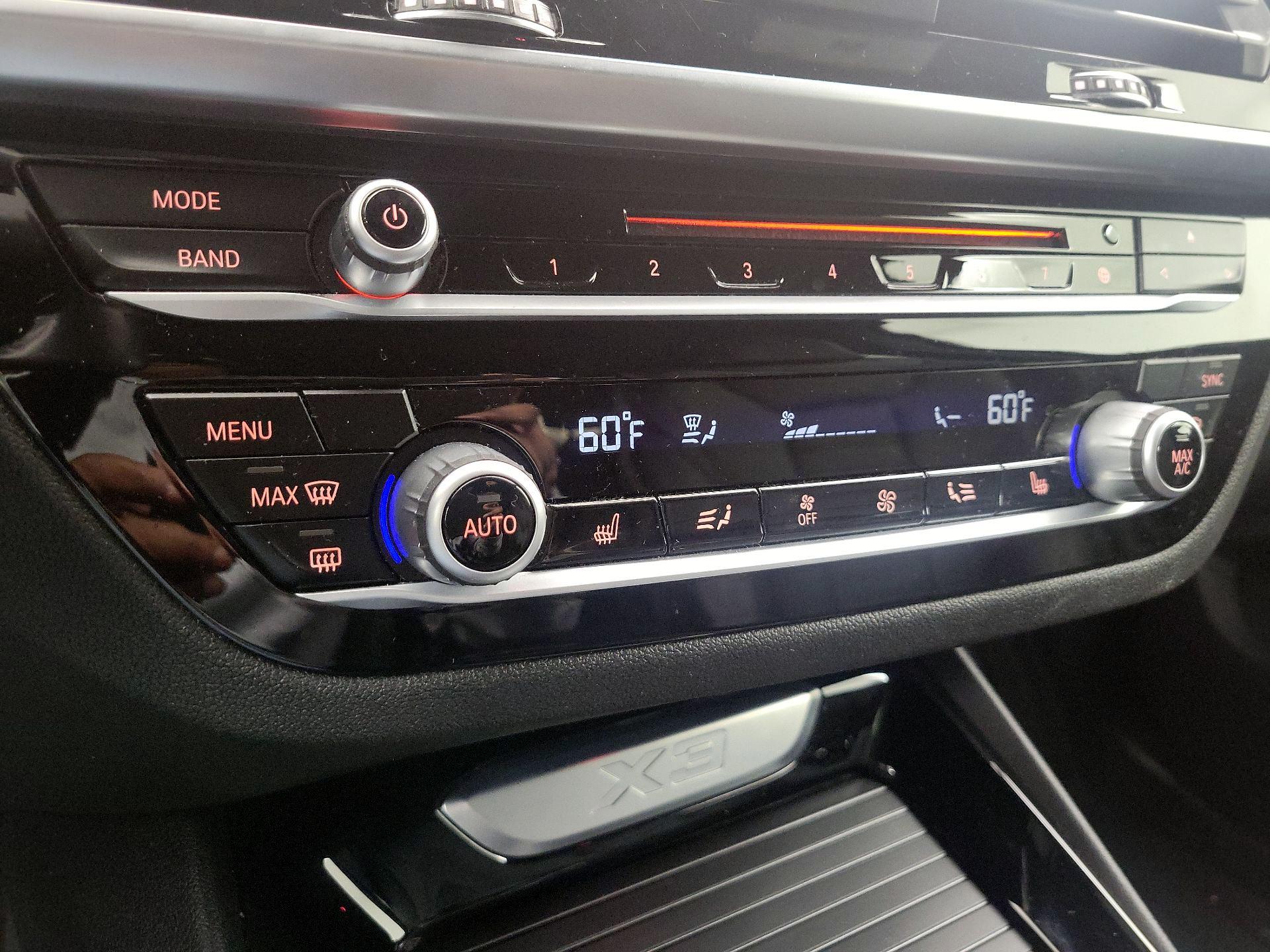 Thumbnail: 2019 BMW X3 - 17