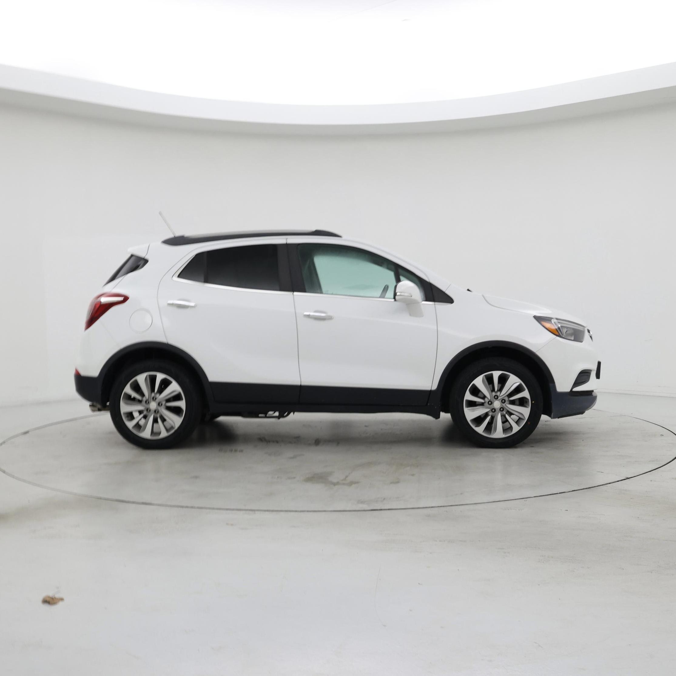 Thumbnail: 2018 Buick Encore - 7