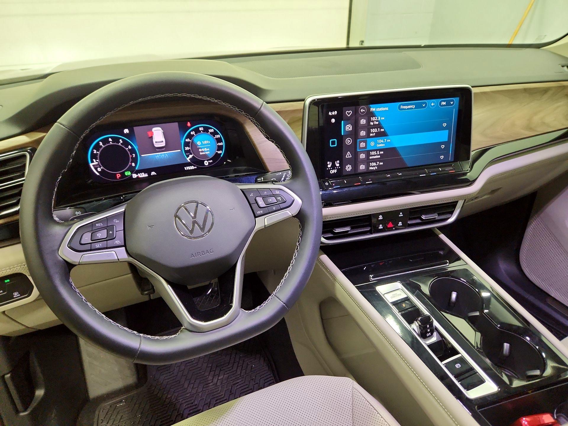 Thumbnail: 2024 Volkswagen Atlas - 9