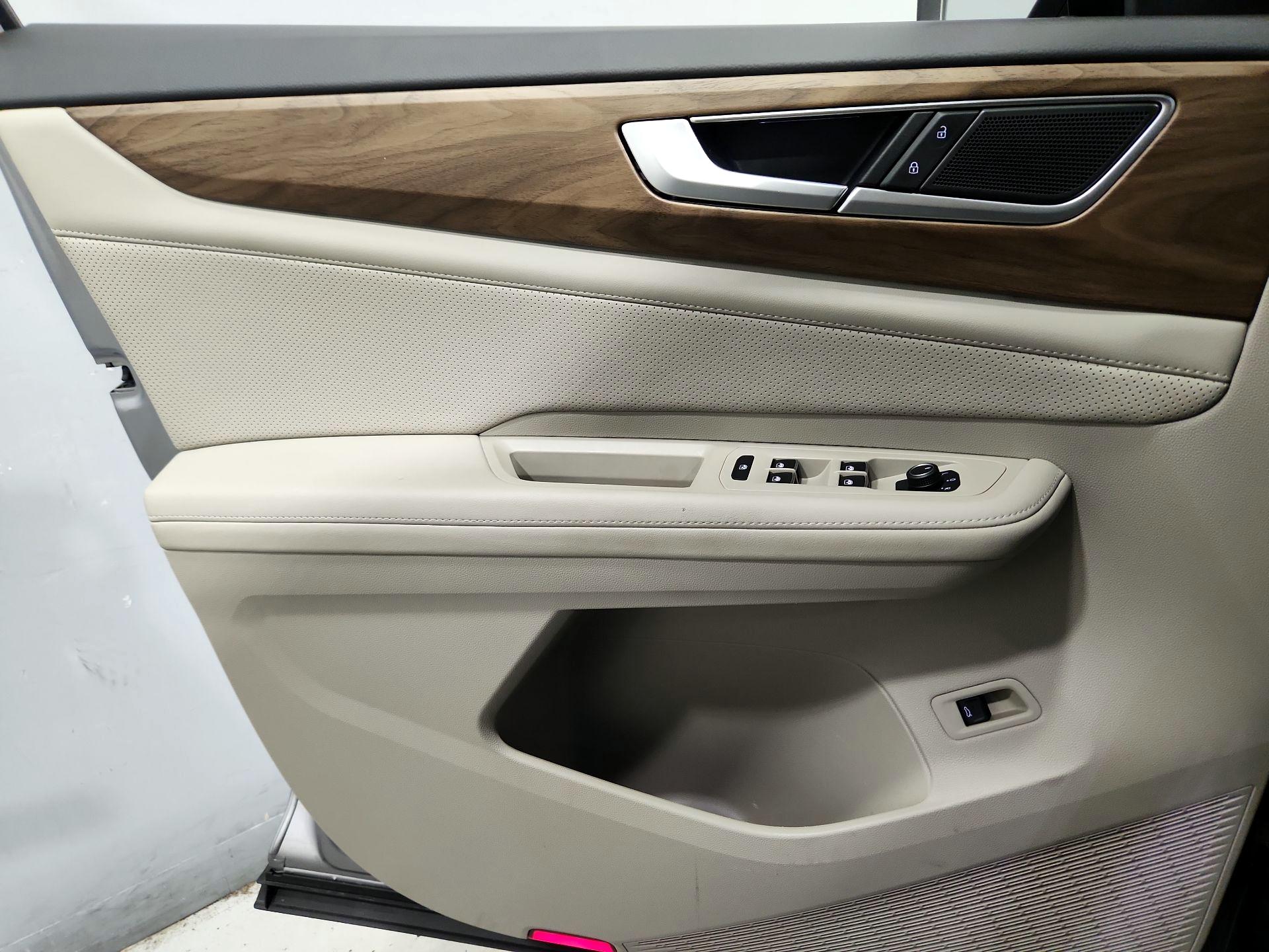 Thumbnail: 2024 Volkswagen Atlas - 12