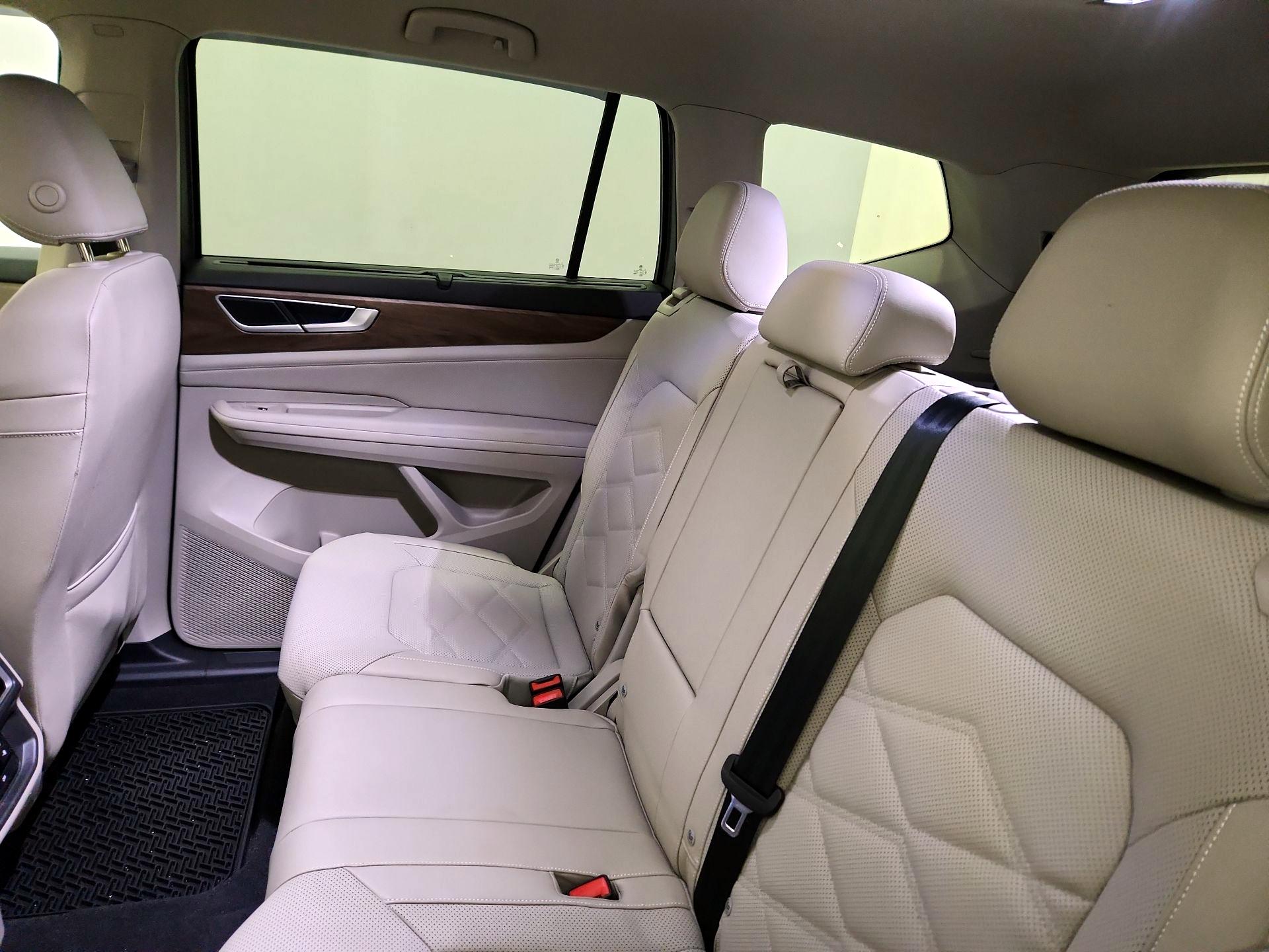 Thumbnail: 2024 Volkswagen Atlas - 18