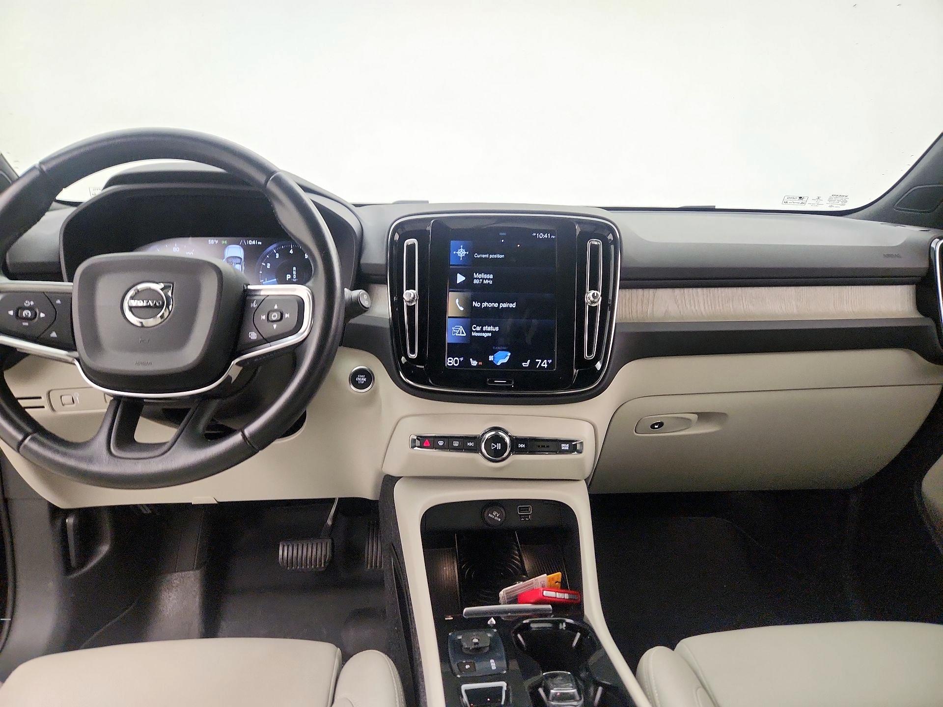 Thumbnail: 2019 Volvo XC40 - 8