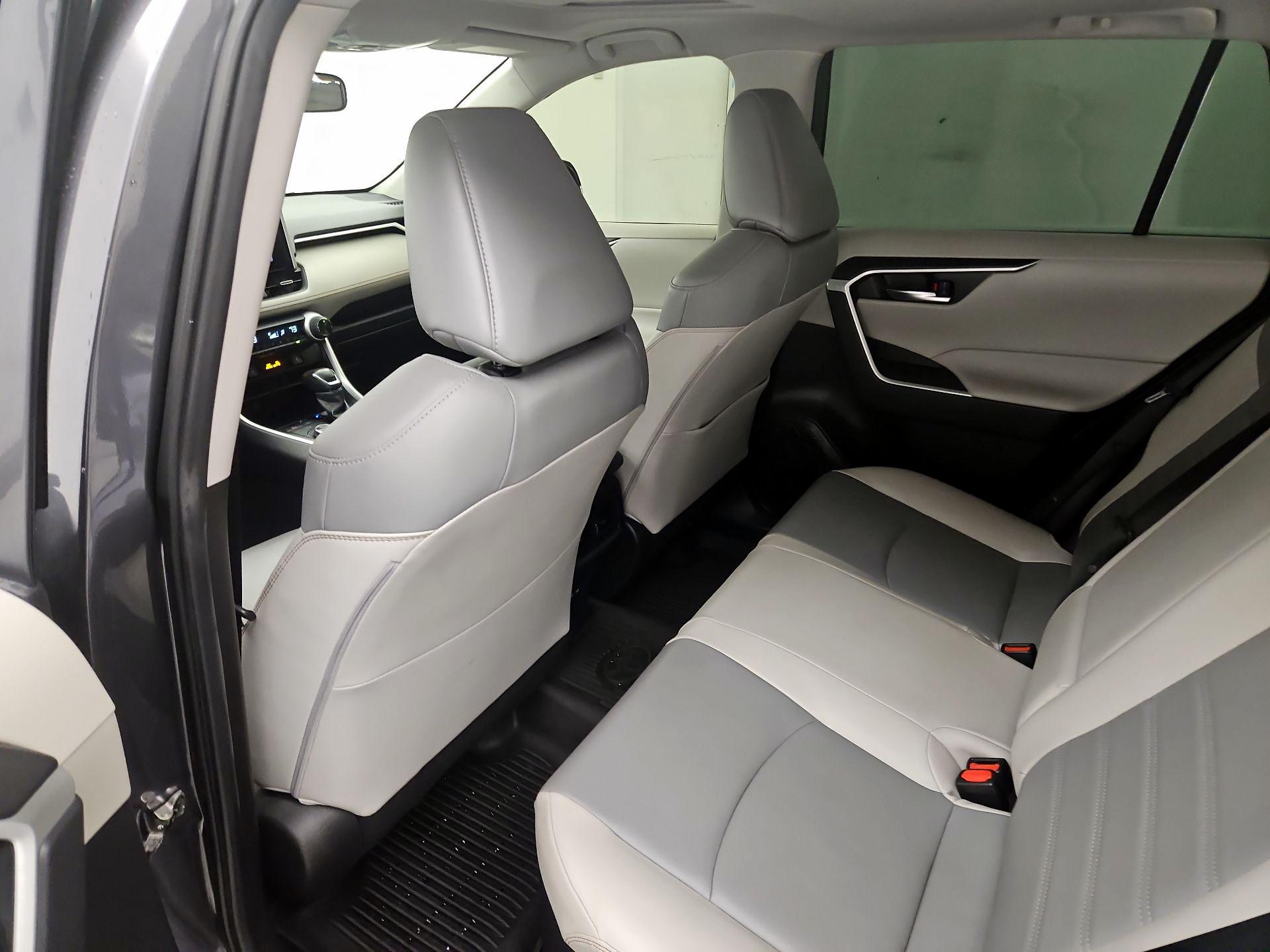 Thumbnail: 2023 Toyota RAV4 - 19