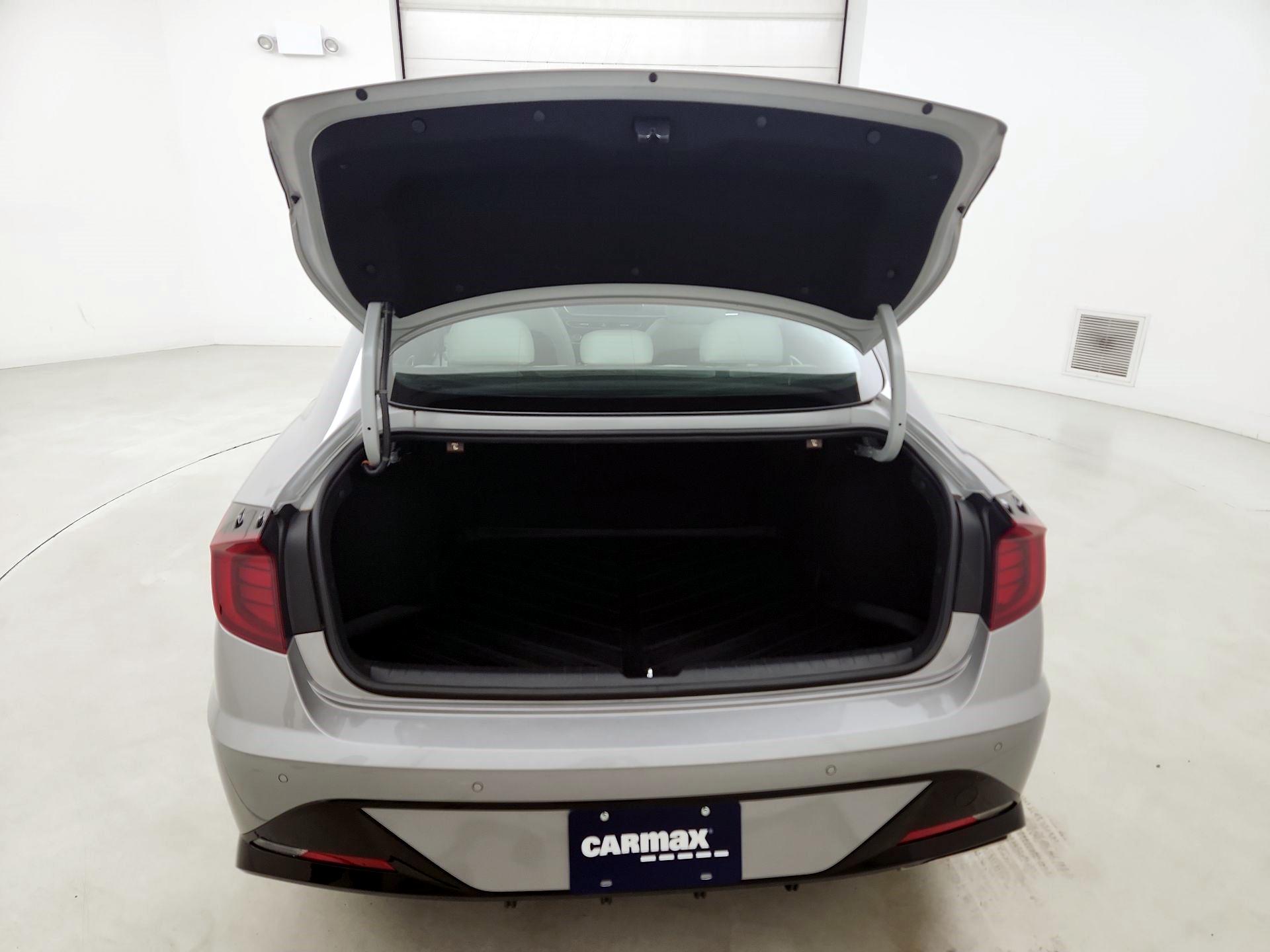 Thumbnail: 2023 Hyundai Sonata - 20